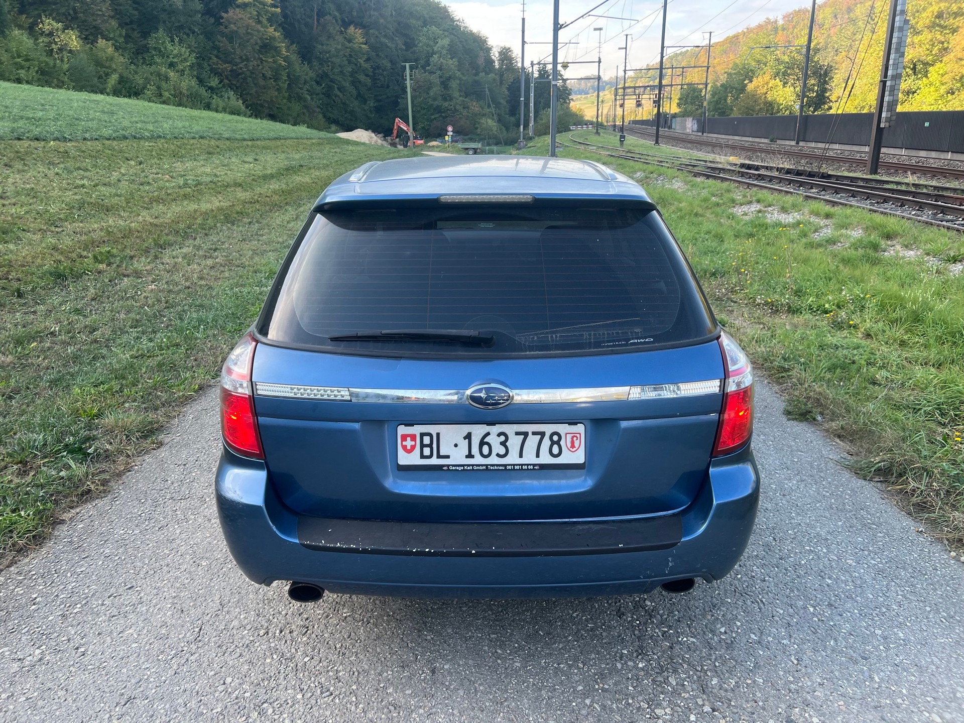 SUBARU Legacy 2.0R AWD Limited-image-3
