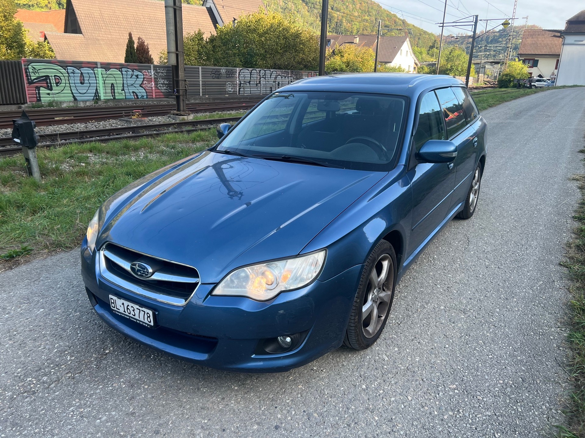 SUBARU Legacy 2.0R AWD Limited-image-0