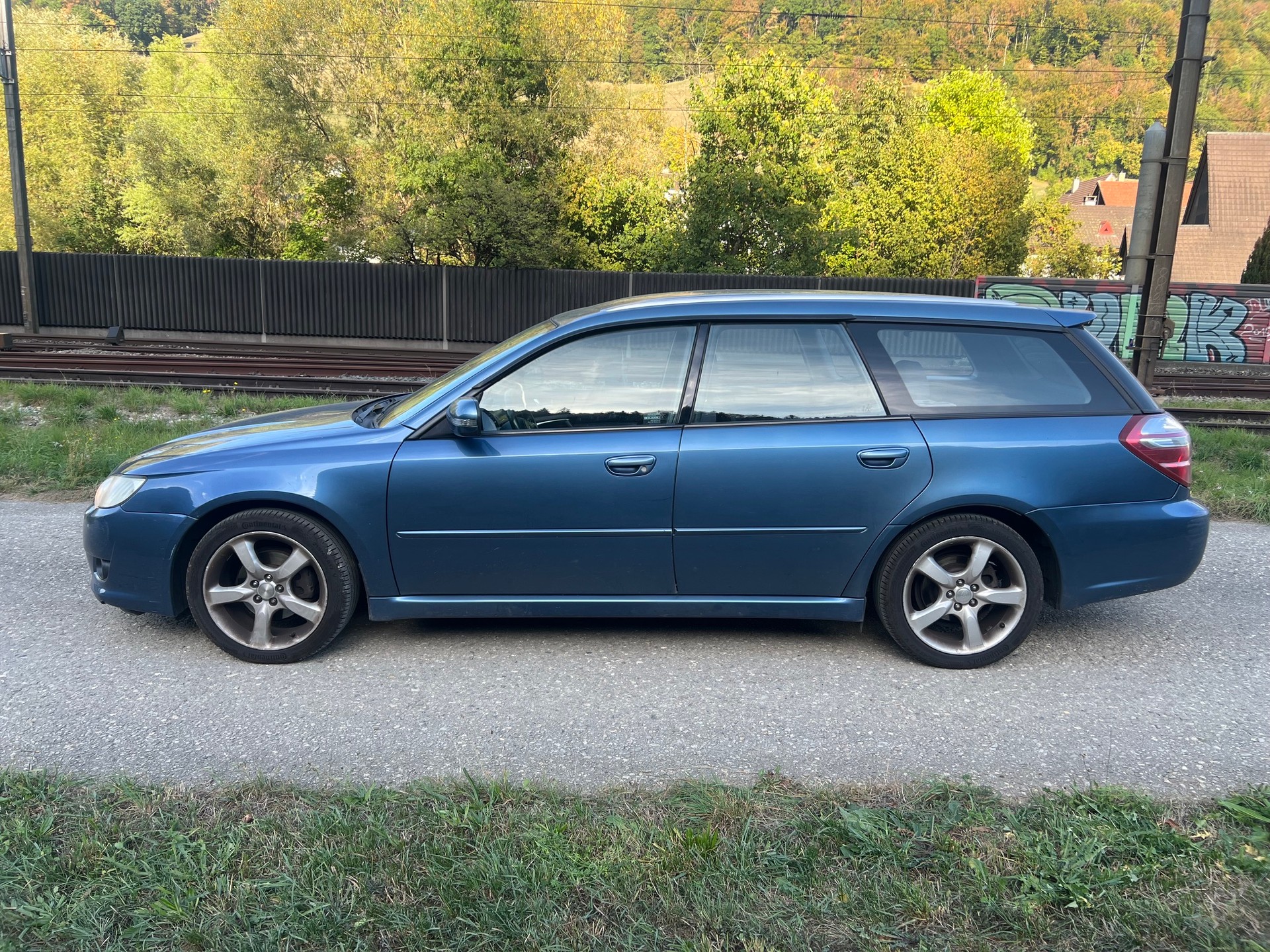 SUBARU Legacy 2.0R AWD Limited-image-1
