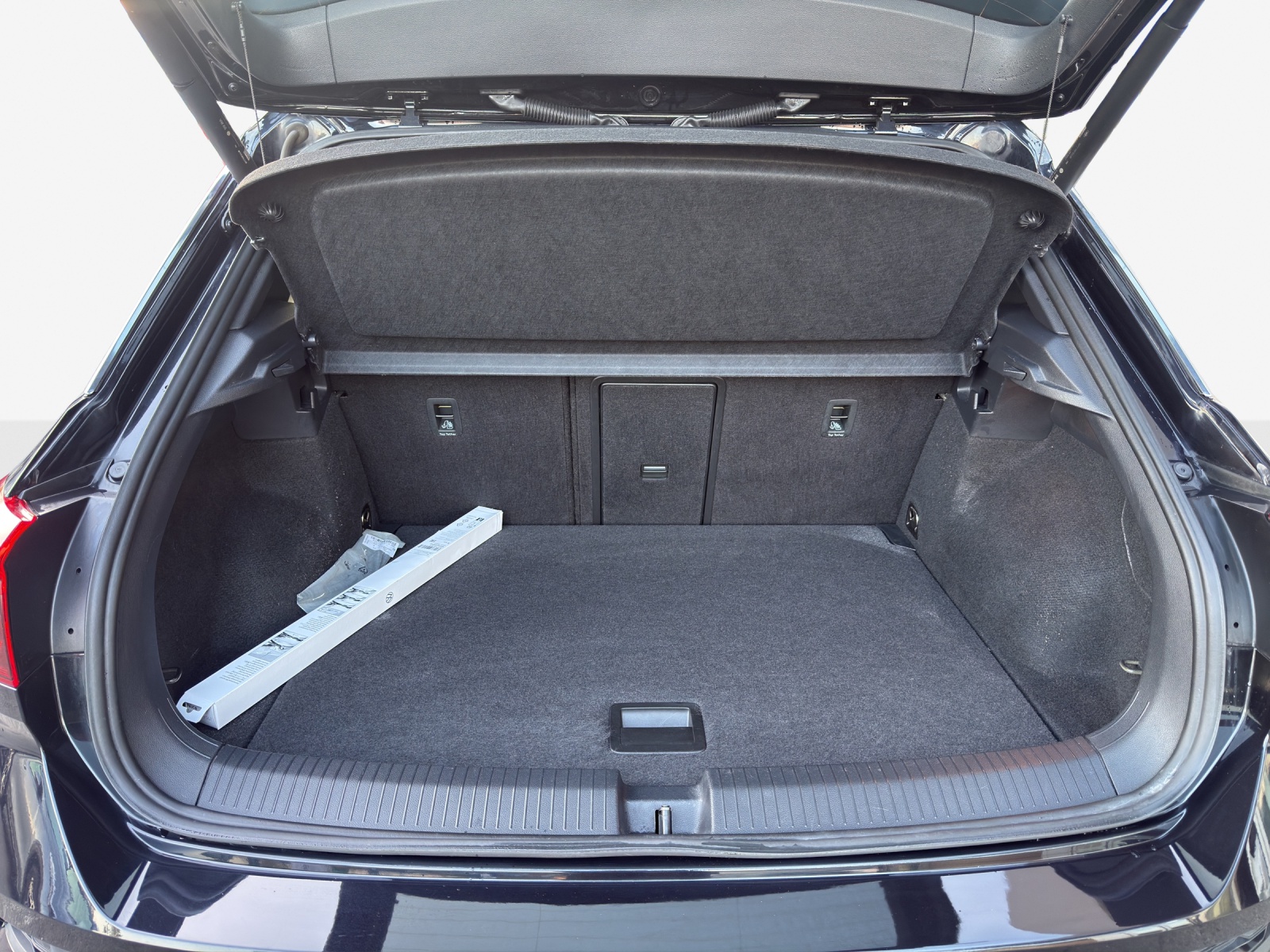 VW T-Roc 2.0 TSI Sport DSG 4Motion-image-12