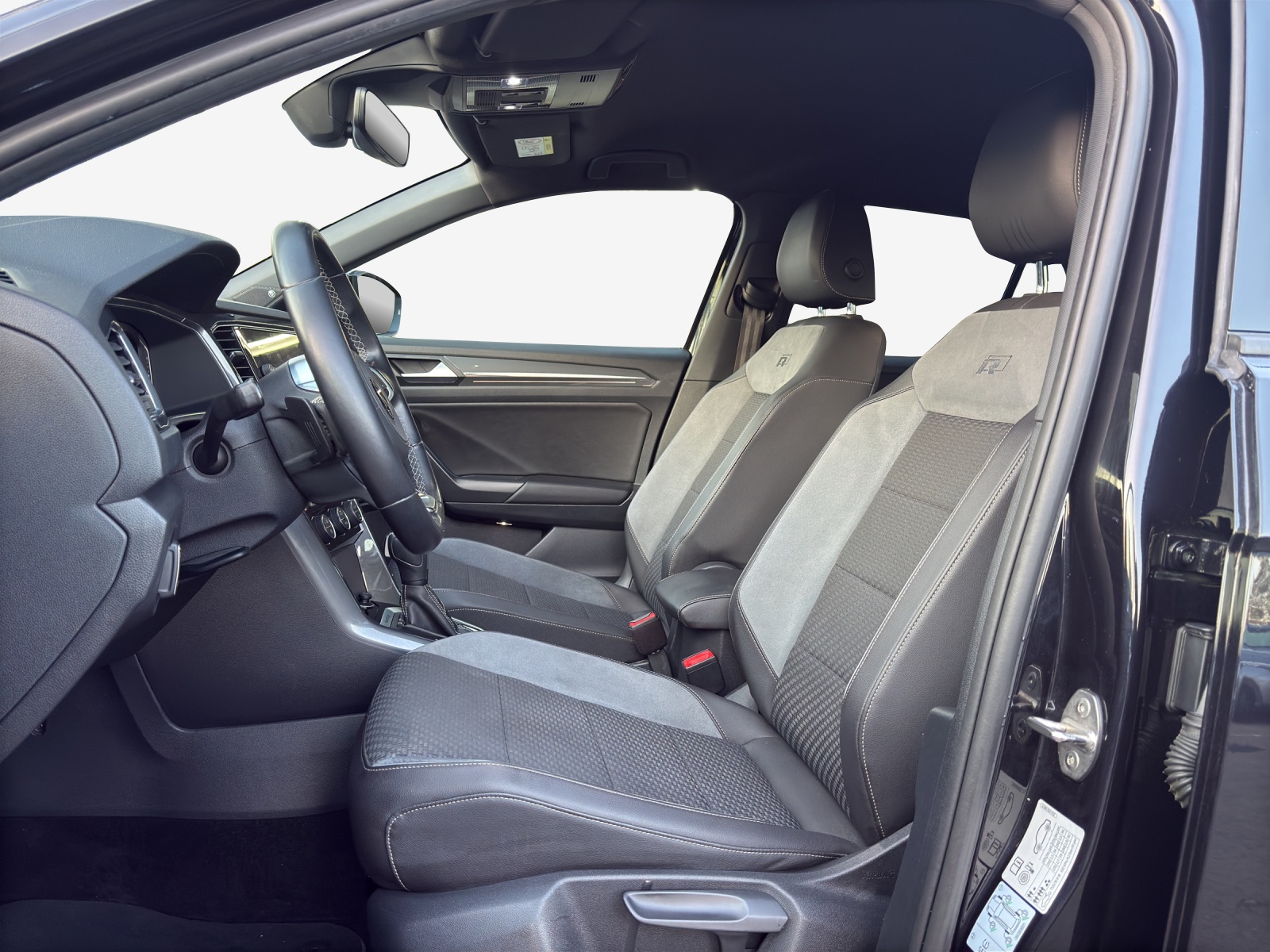 VW T-Roc 2.0 TSI Sport DSG 4Motion-image-7
