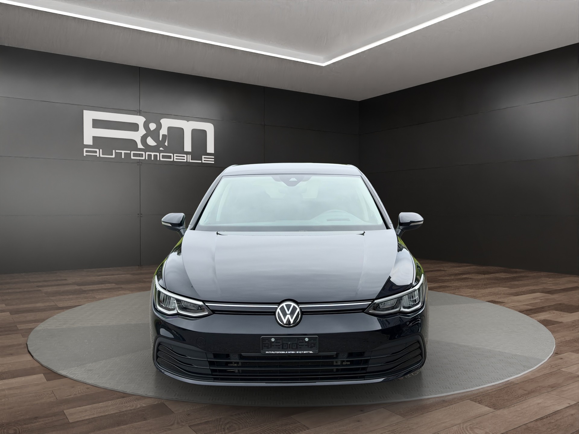 VW Golf 1.5 e TSI ACT Life DSG-image-1