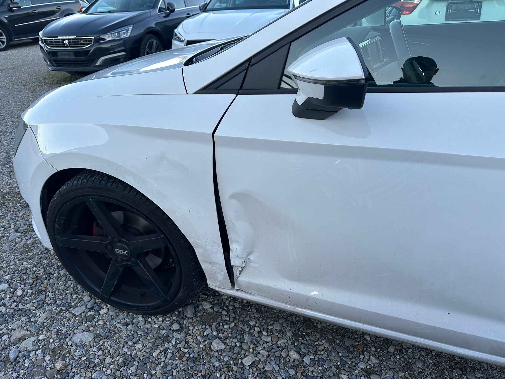 SEAT Leon ST 1.4 TSI FR Line DSG-image-7