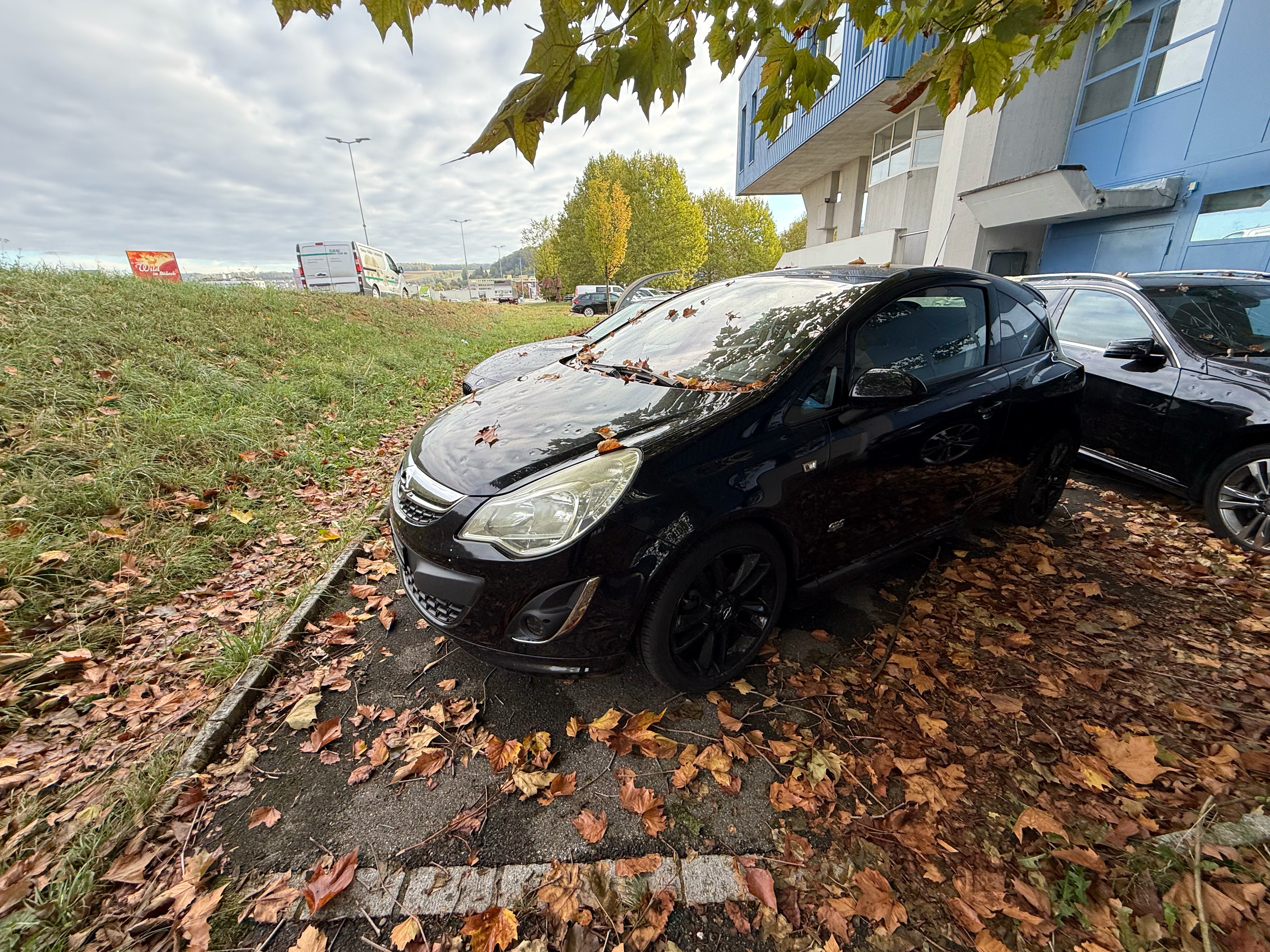 Car photo