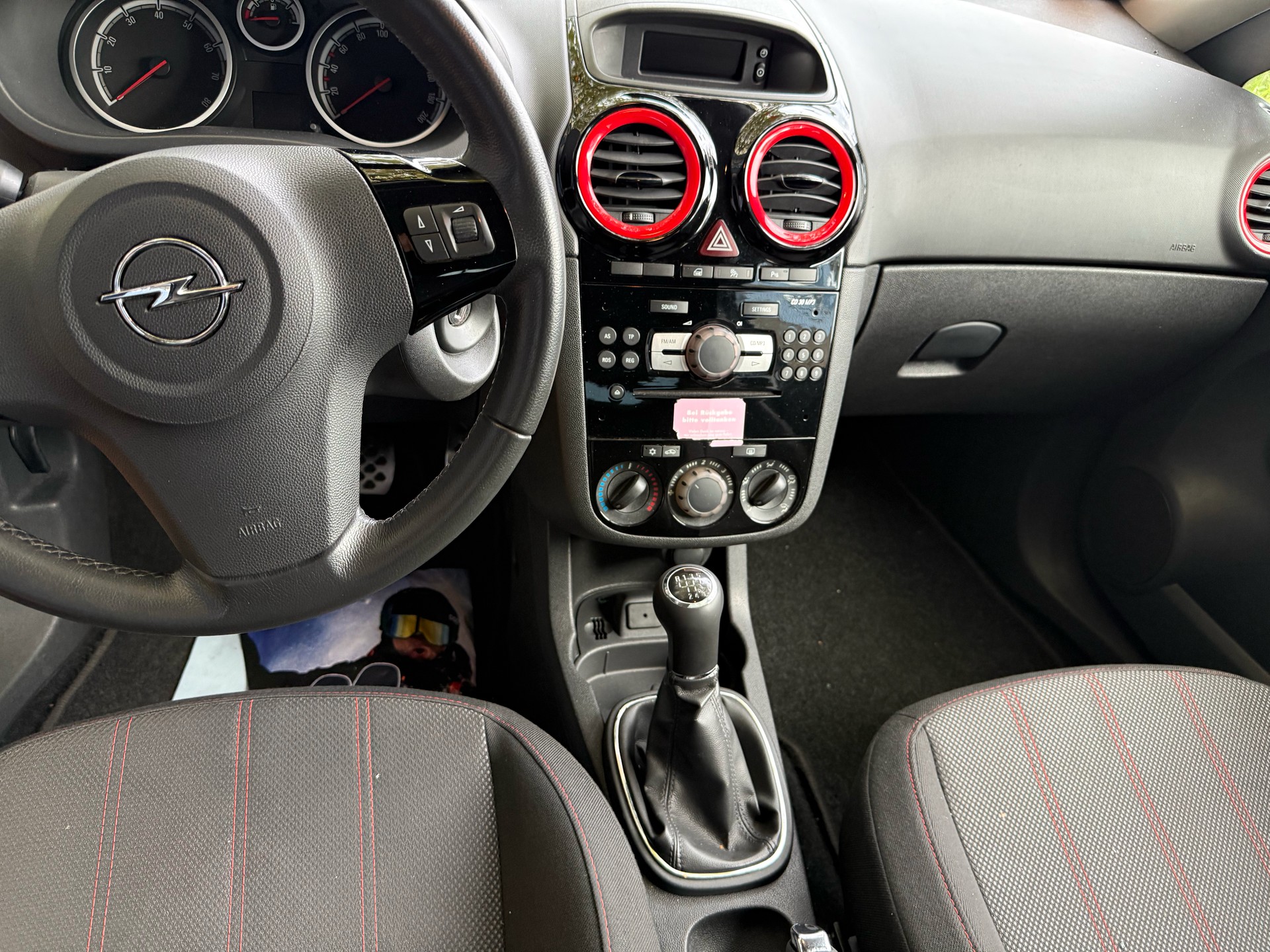 OPEL Corsa 1.4 TP Color Ed.-image-10