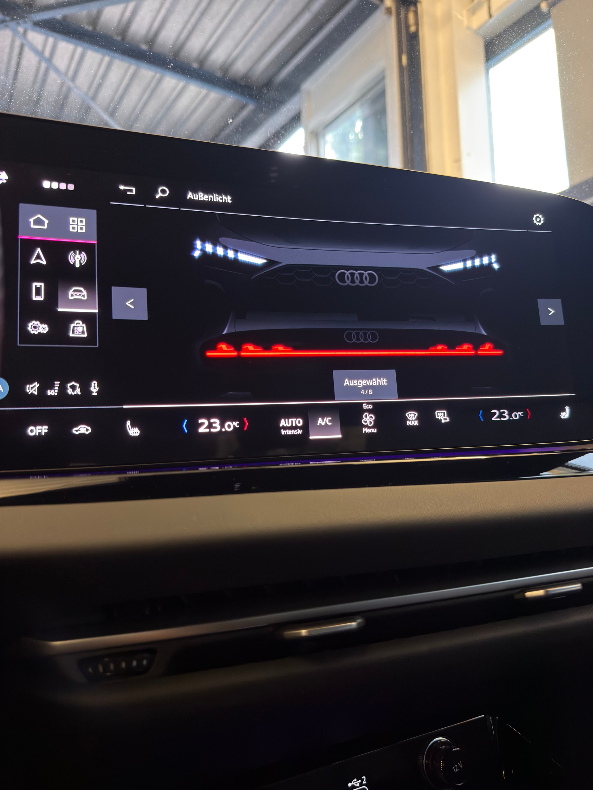 AUDI A5 Avant 2.0 TFSI quattro S-Tronic-image-14