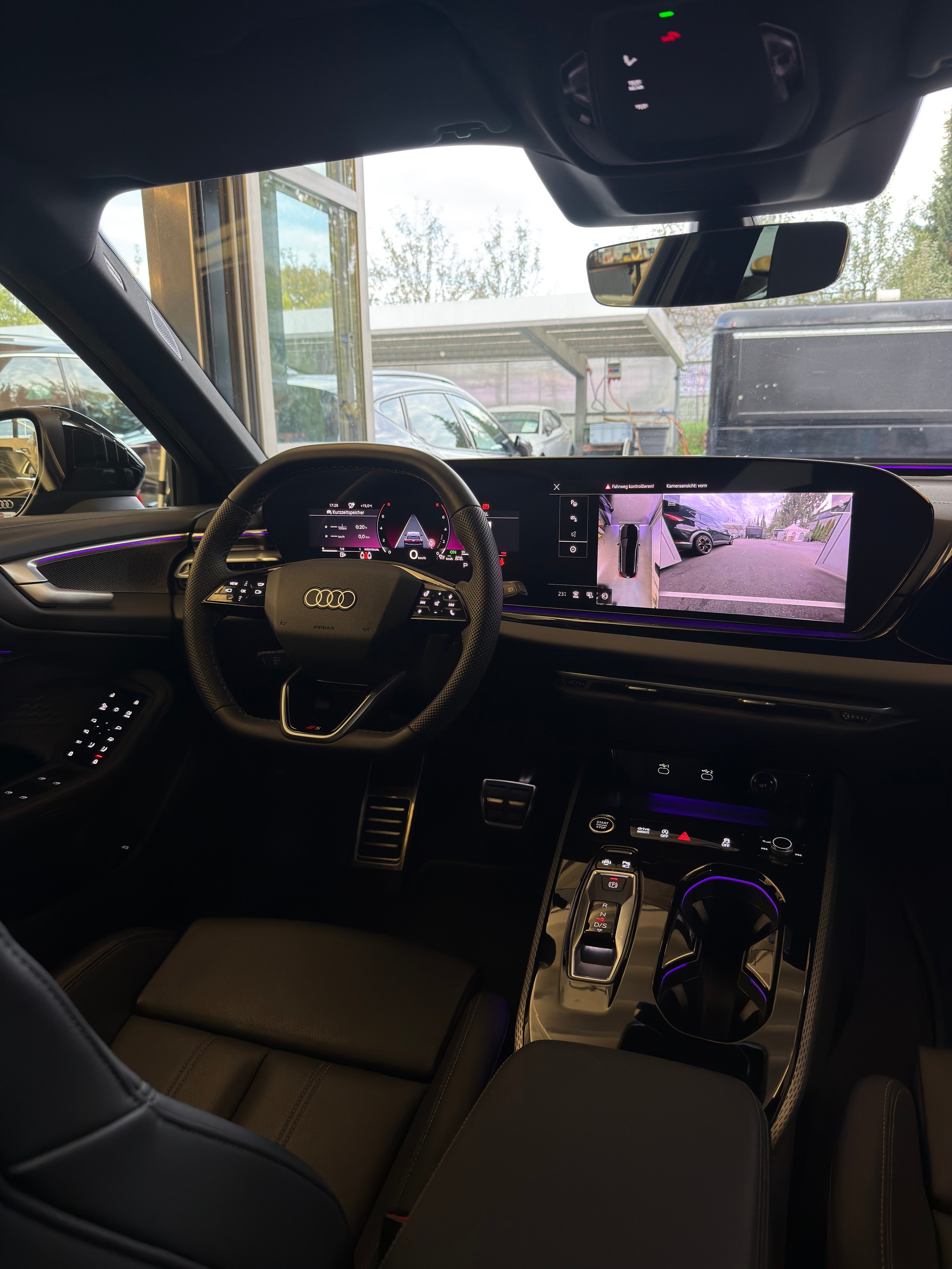 AUDI A5 Avant 2.0 TFSI quattro S-Tronic-image-9