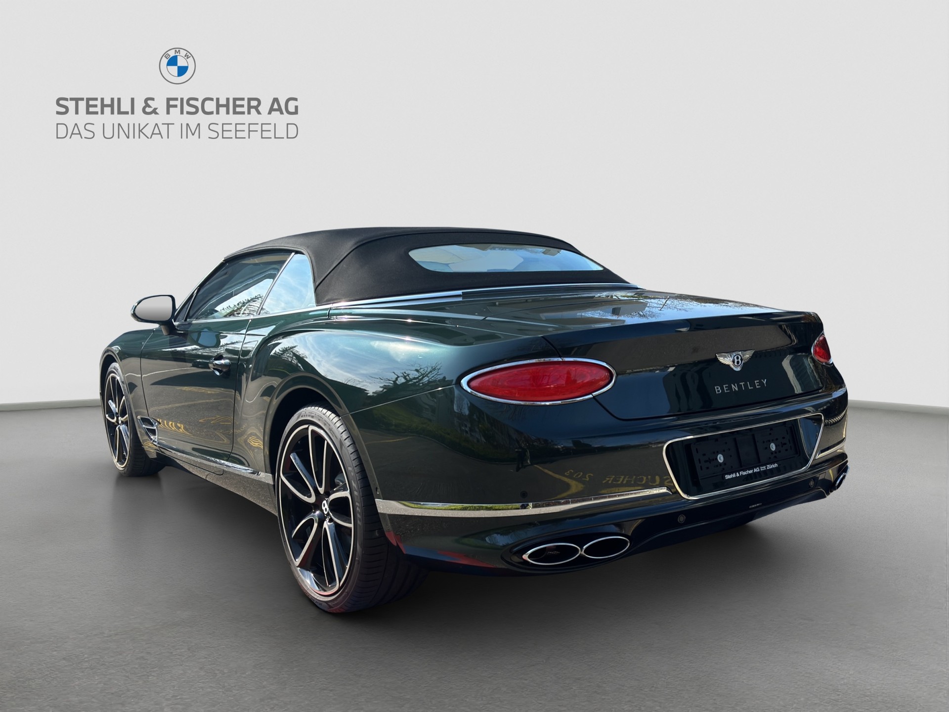 BENTLEY Continental GTC 4.0 V8 Mulliner-showroom-element-1