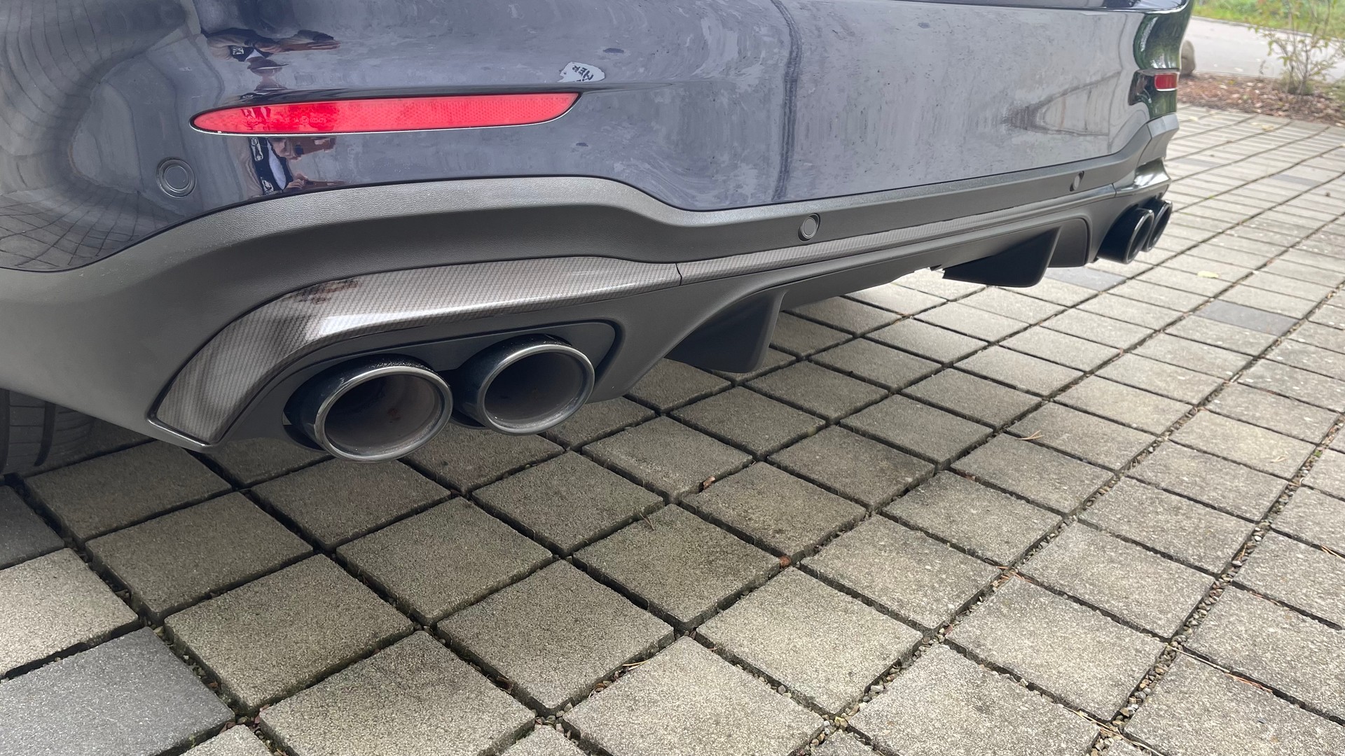 MERCEDES-BENZ GLC 43 AMG 4m-image-3