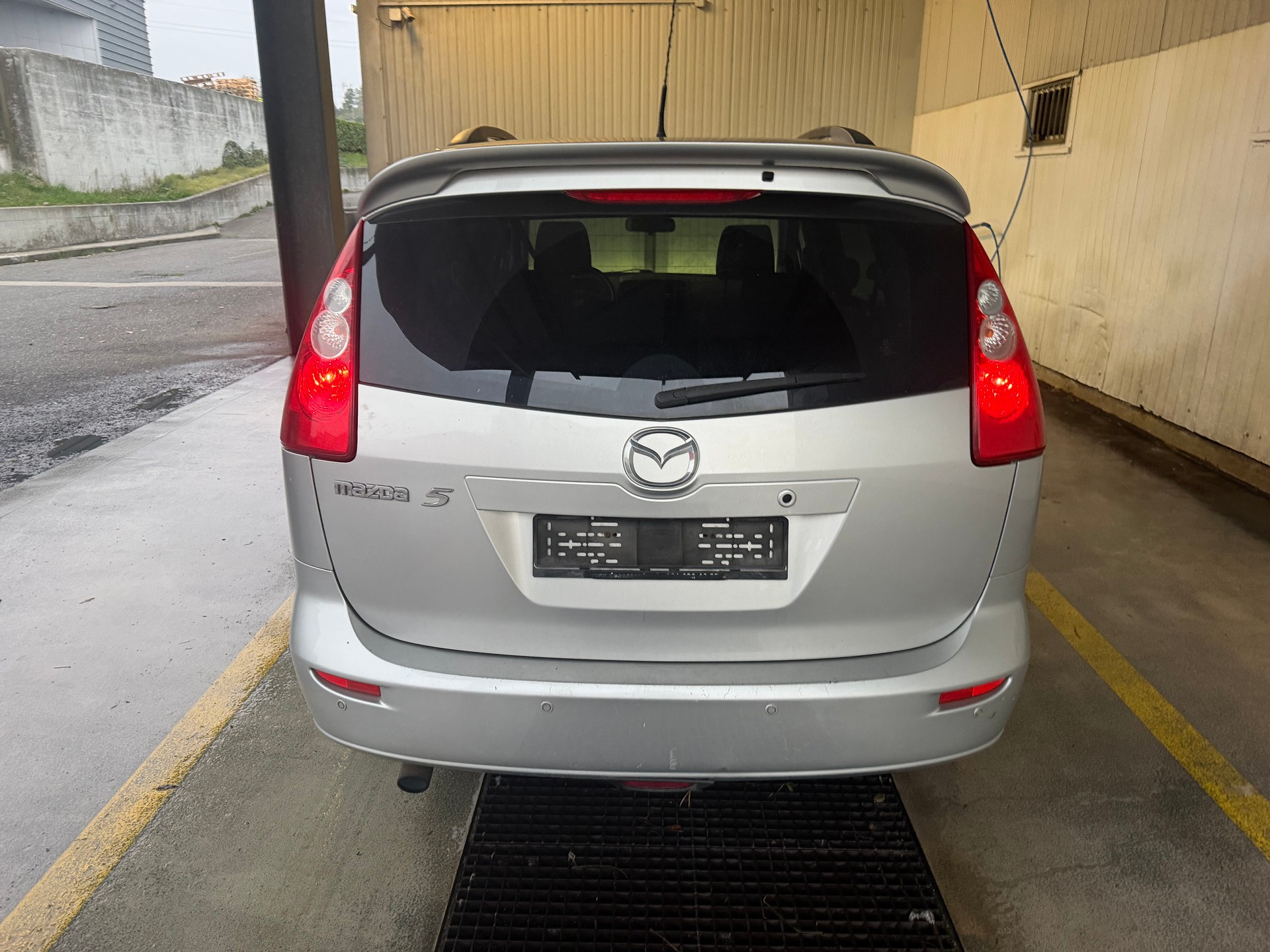 MAZDA 5 2.0 16V Confort-image-4