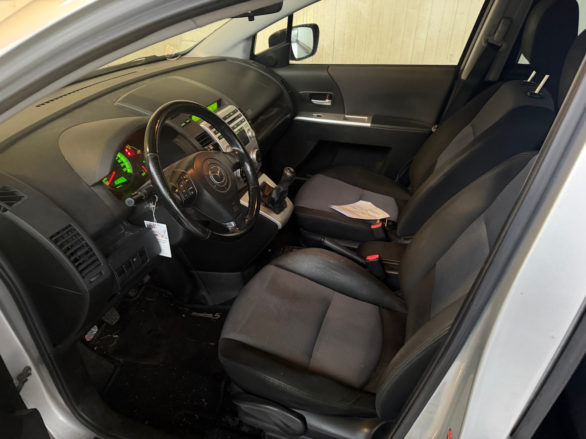 MAZDA 5 2.0 16V Confort-image-8