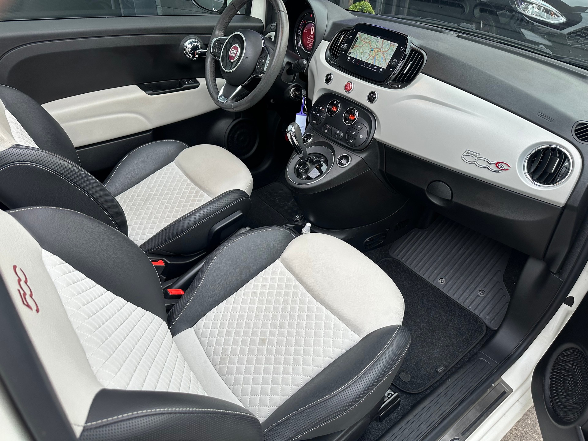 FIAT 500C 1.2 Dolcevita Dualogic-image-9