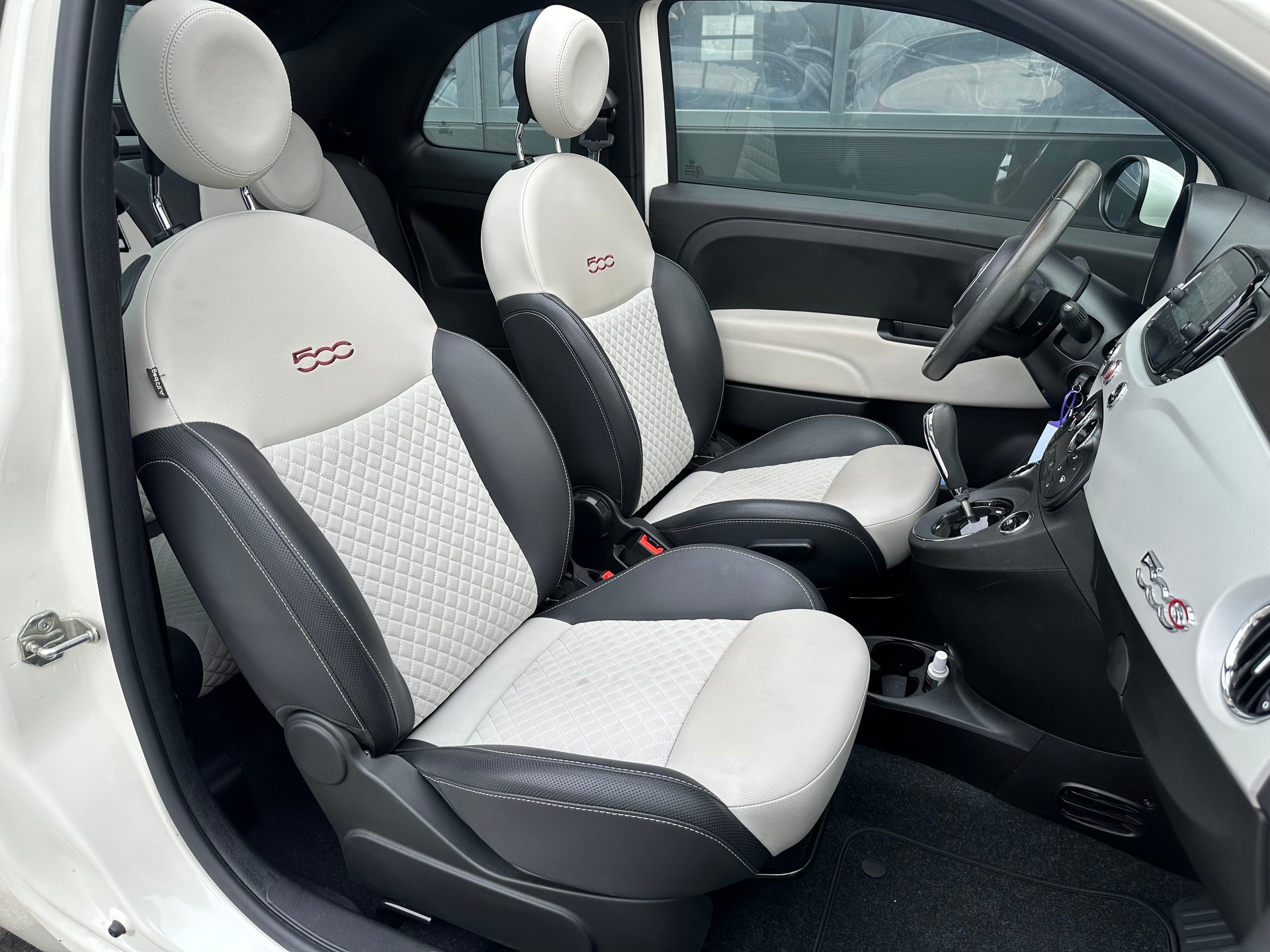 FIAT 500C 1.2 Dolcevita Dualogic-image-11