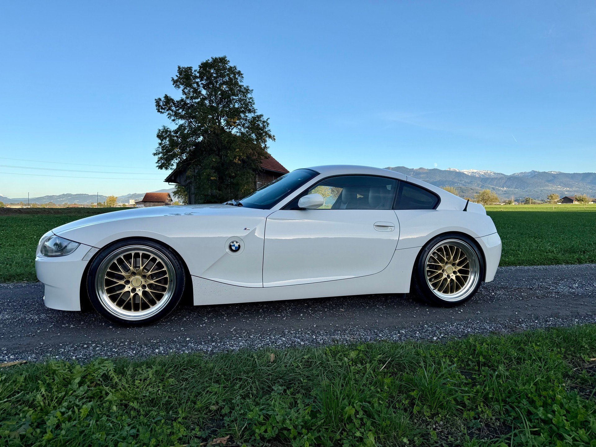 BMW Z4 3.0si Coupé-image-2