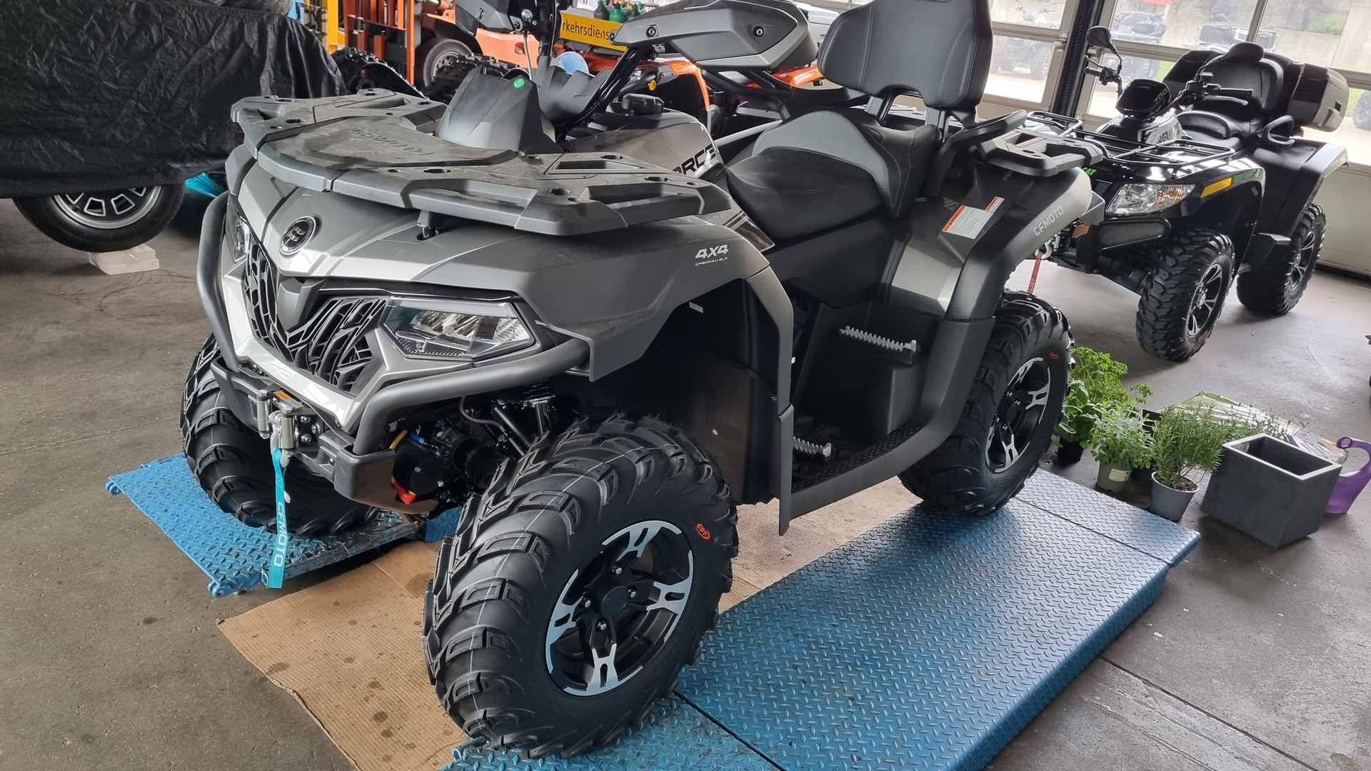 CF MOTO C Force 625 DLXEPS 4x4-showroom-element-3