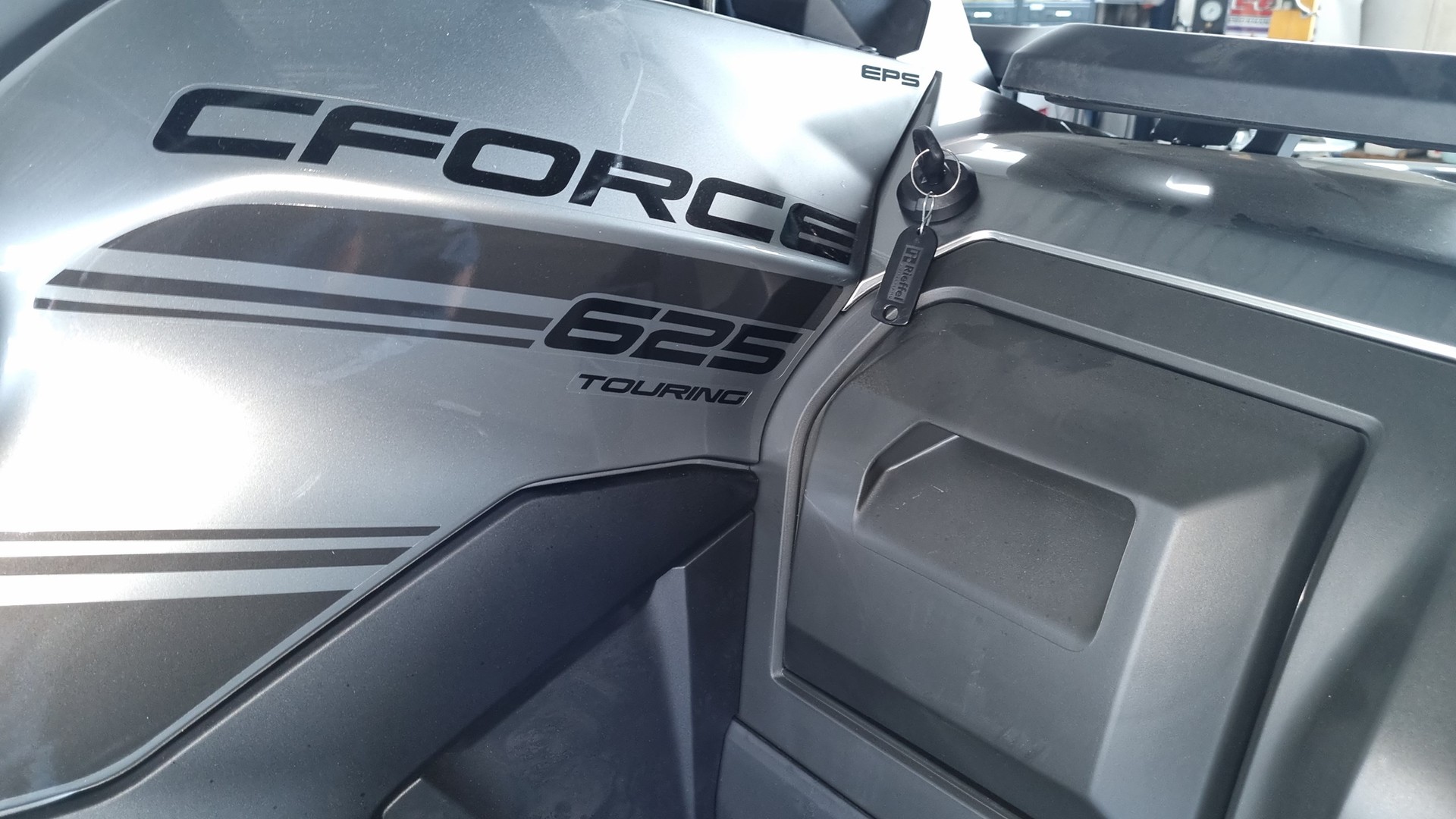 CF MOTO C Force 625 DLXEPS 4x4-image-5