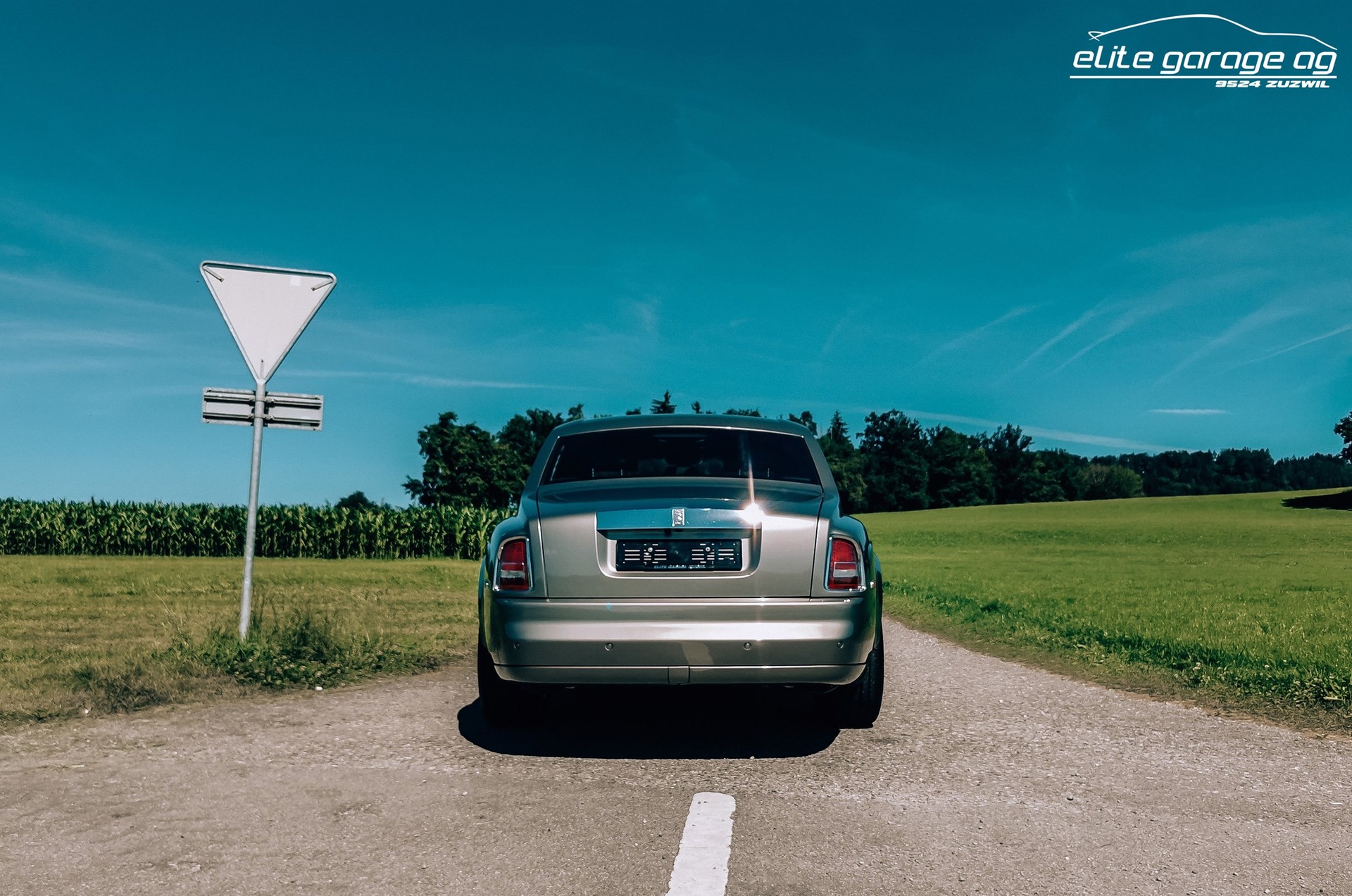 ROLLS-ROYCE Phantom 6.7 V12-image-6