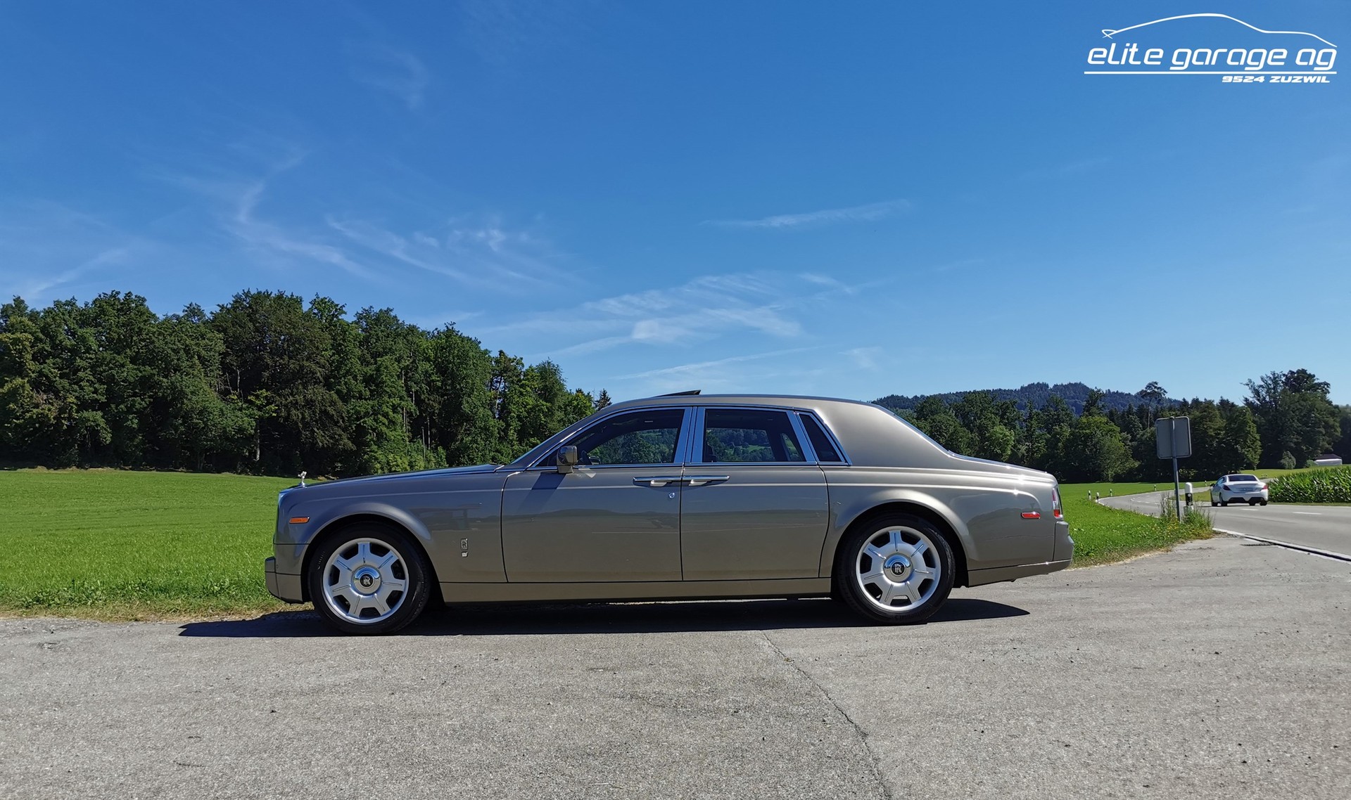ROLLS-ROYCE Phantom 6.7 V12-image-4