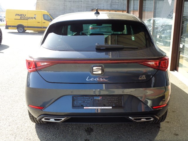 SEAT Leon 1.4 eHybrid pHEV DSG FR-image-4