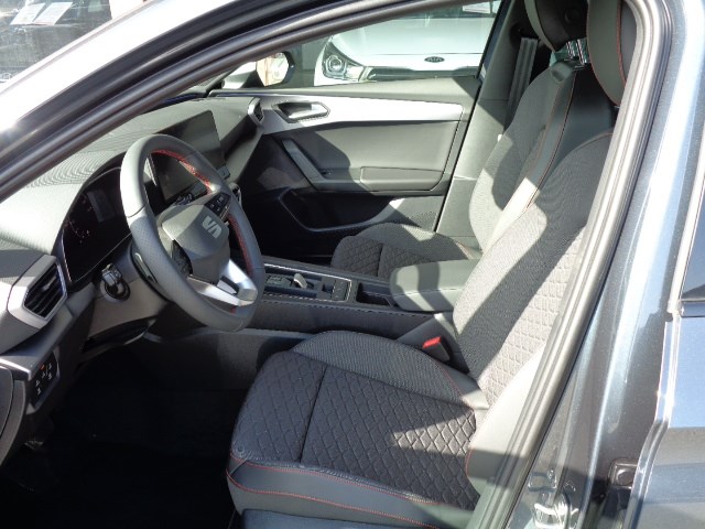 SEAT Leon 1.4 eHybrid pHEV DSG FR-image-6