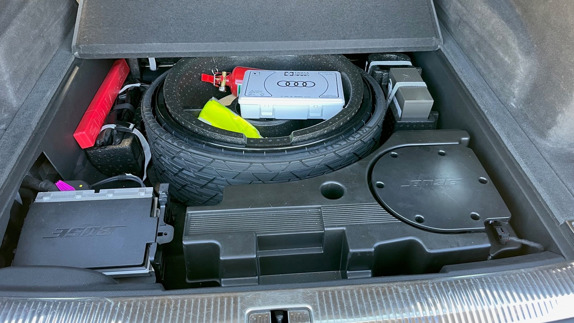 AUDI Q7 3.0 TDI quattro tiptronic-image-19