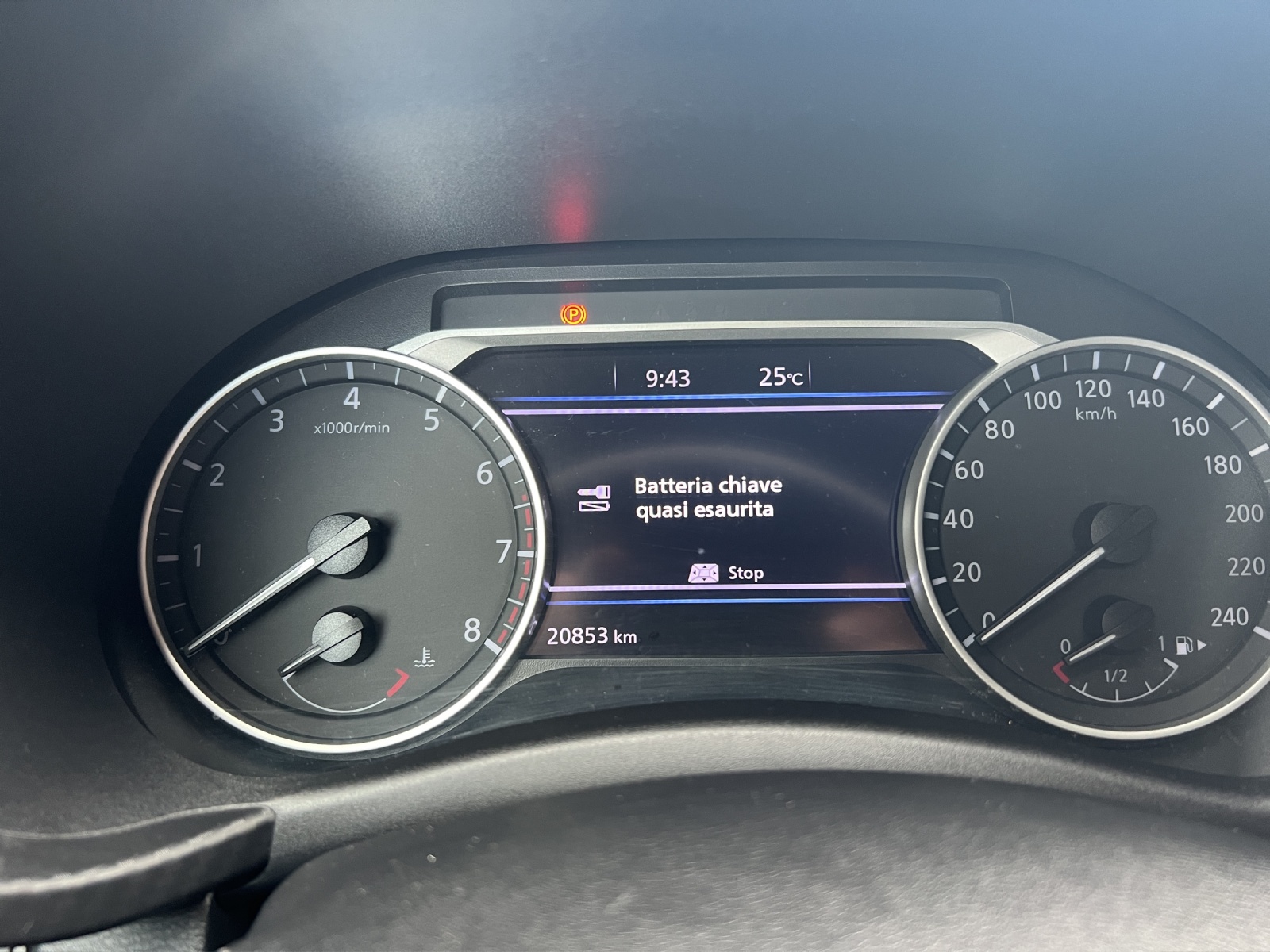 NISSAN Juke 1.0 DIG-T N-Connecta-image-13