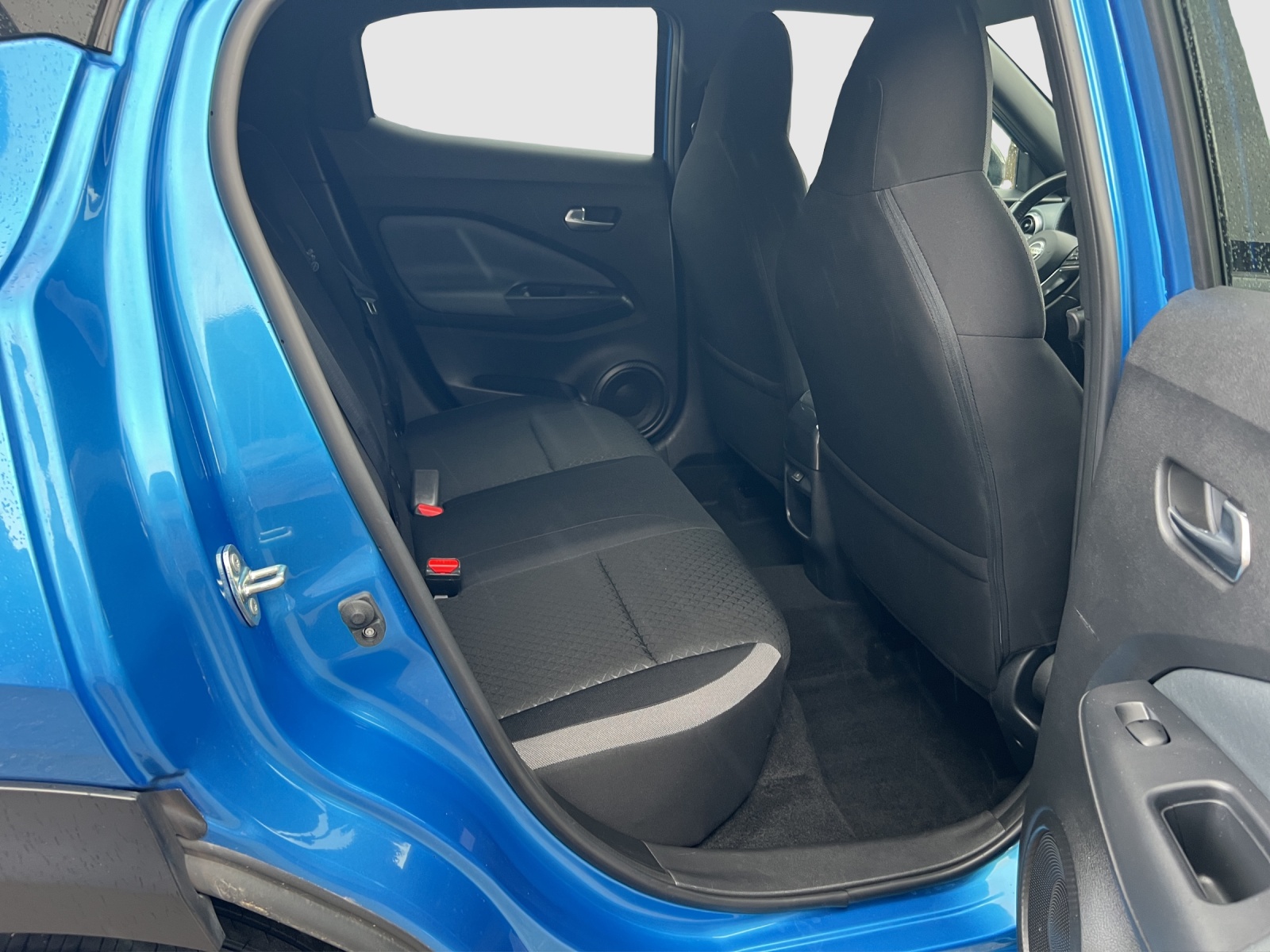 NISSAN Juke 1.0 DIG-T N-Connecta-image-17