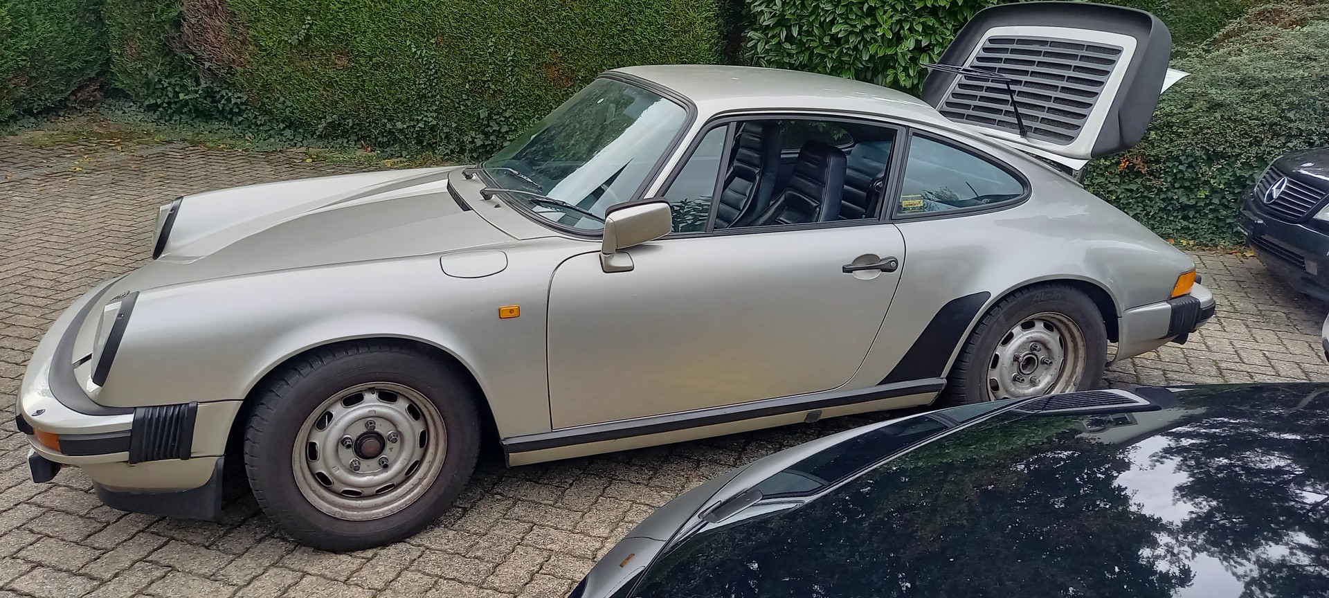 PORSCHE 911-image-22