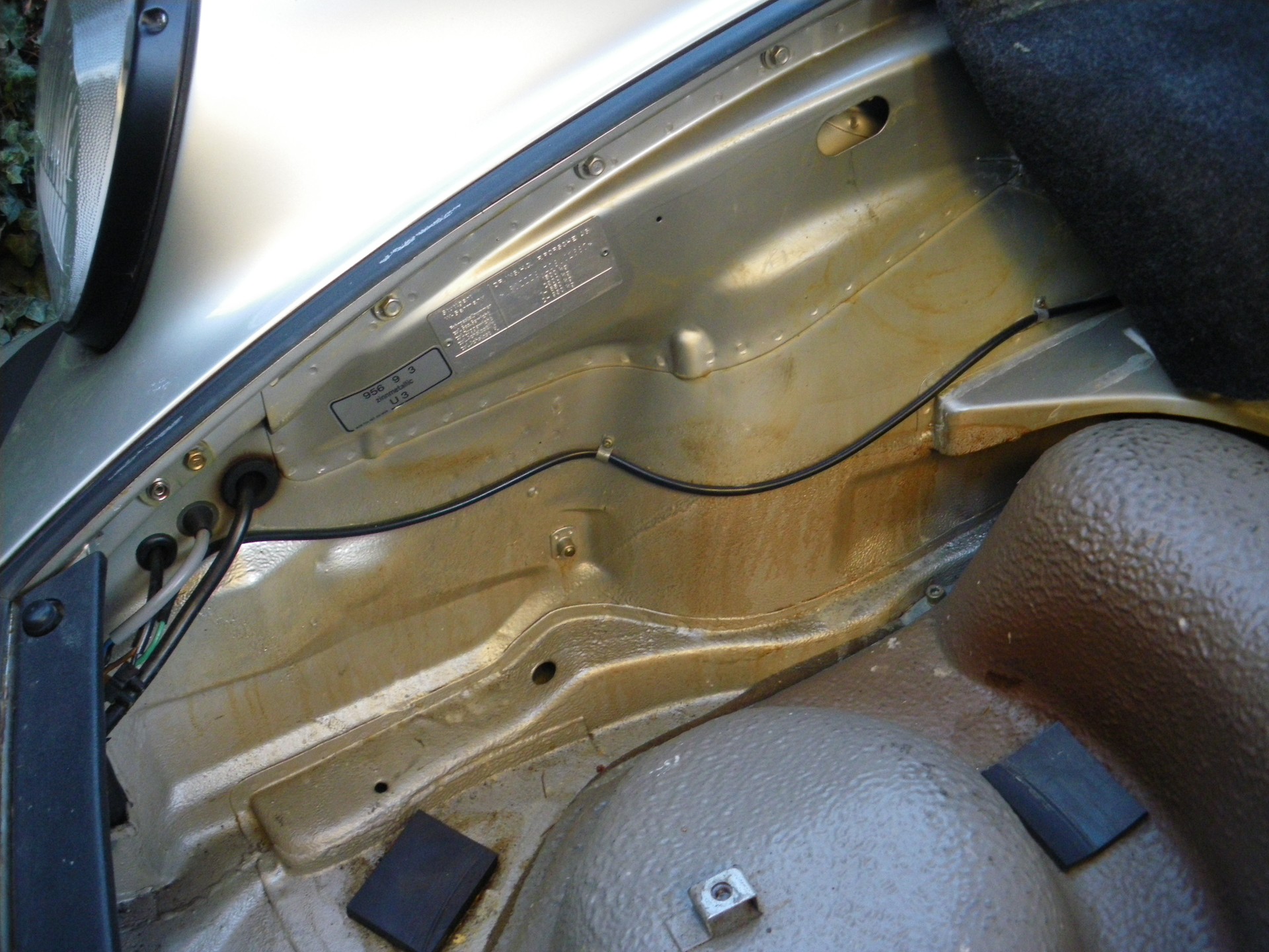 PORSCHE 911-image-13