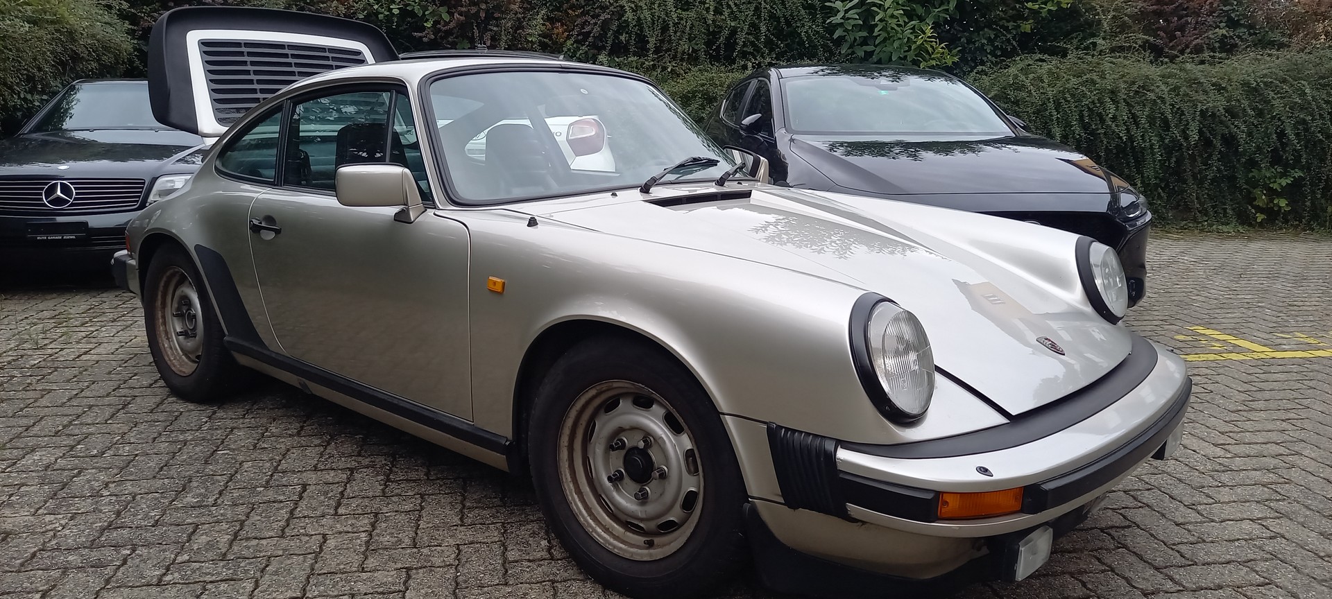 PORSCHE 911-image-23