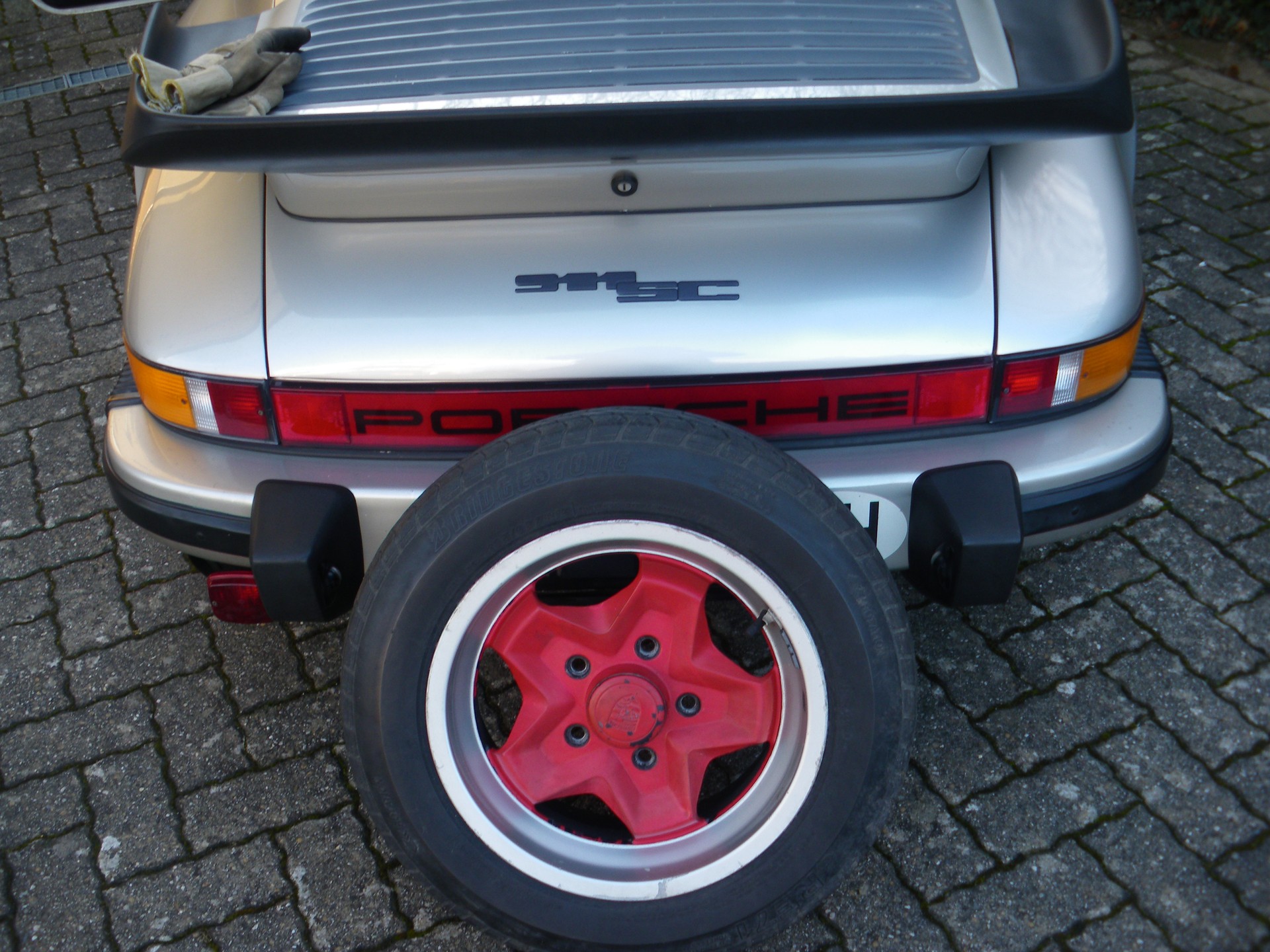 PORSCHE 911-image-5