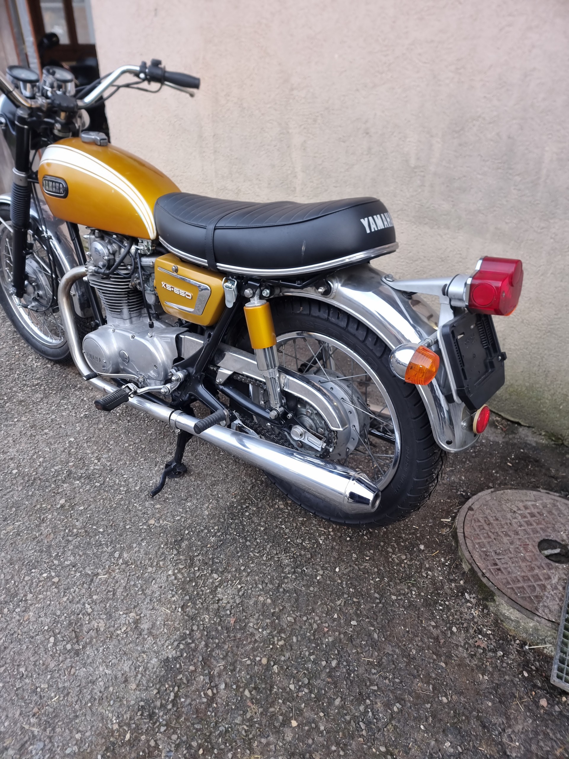 YAMAHA XS 2-image-2
