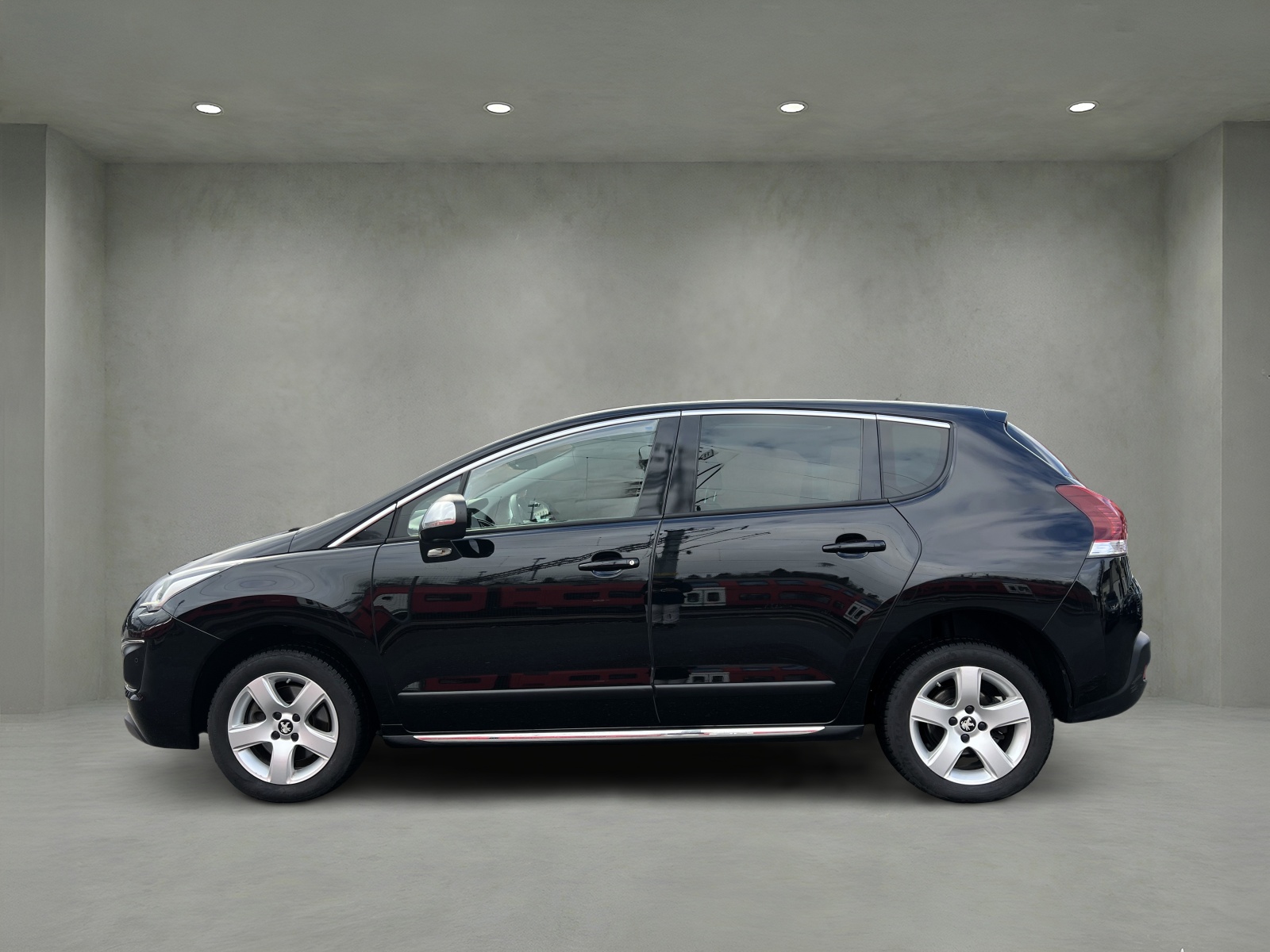 PEUGEOT 3008 2.0 Blue HDI Allure-showroom-element-3
