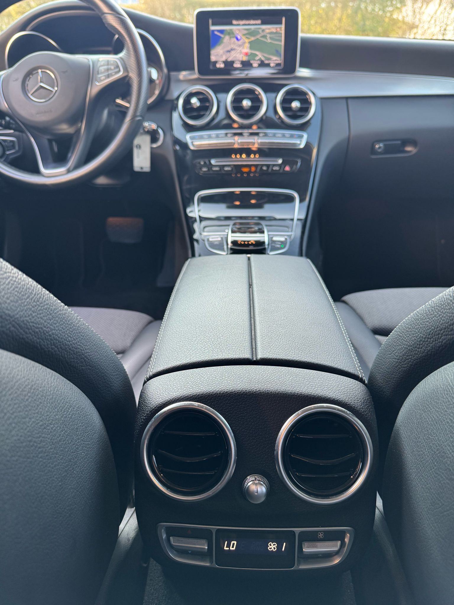 MERCEDES-BENZ C 220 BlueTEC Swiss Star Avantgarde 7G-Tronic-image-15