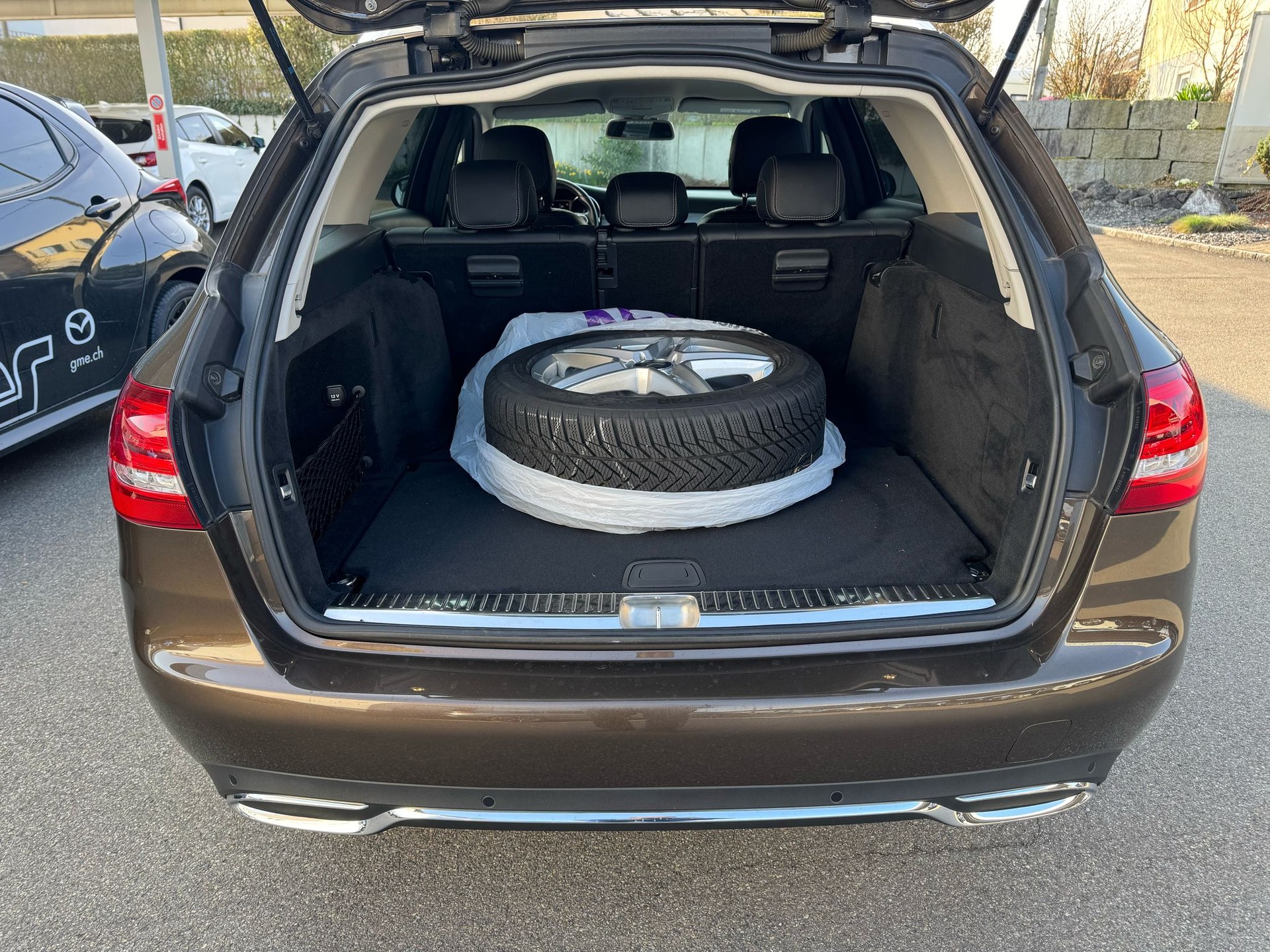 MERCEDES-BENZ C 220 BlueTEC Swiss Star Avantgarde 7G-Tronic-image-8