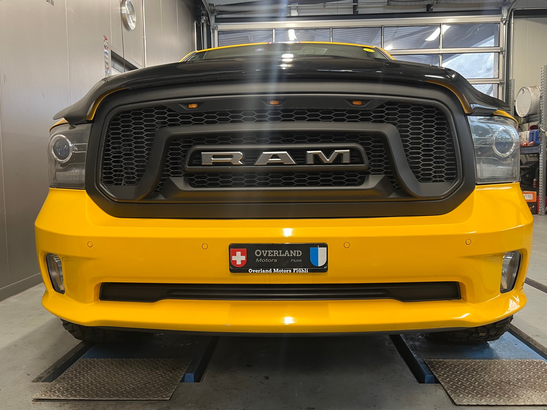 DODGE 1500 HEMI V8-image-6