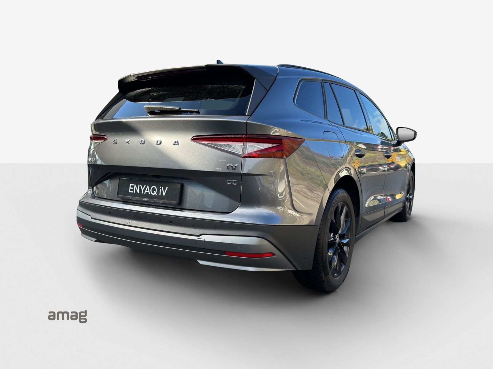 SKODA Enyaq iV 60-image-5