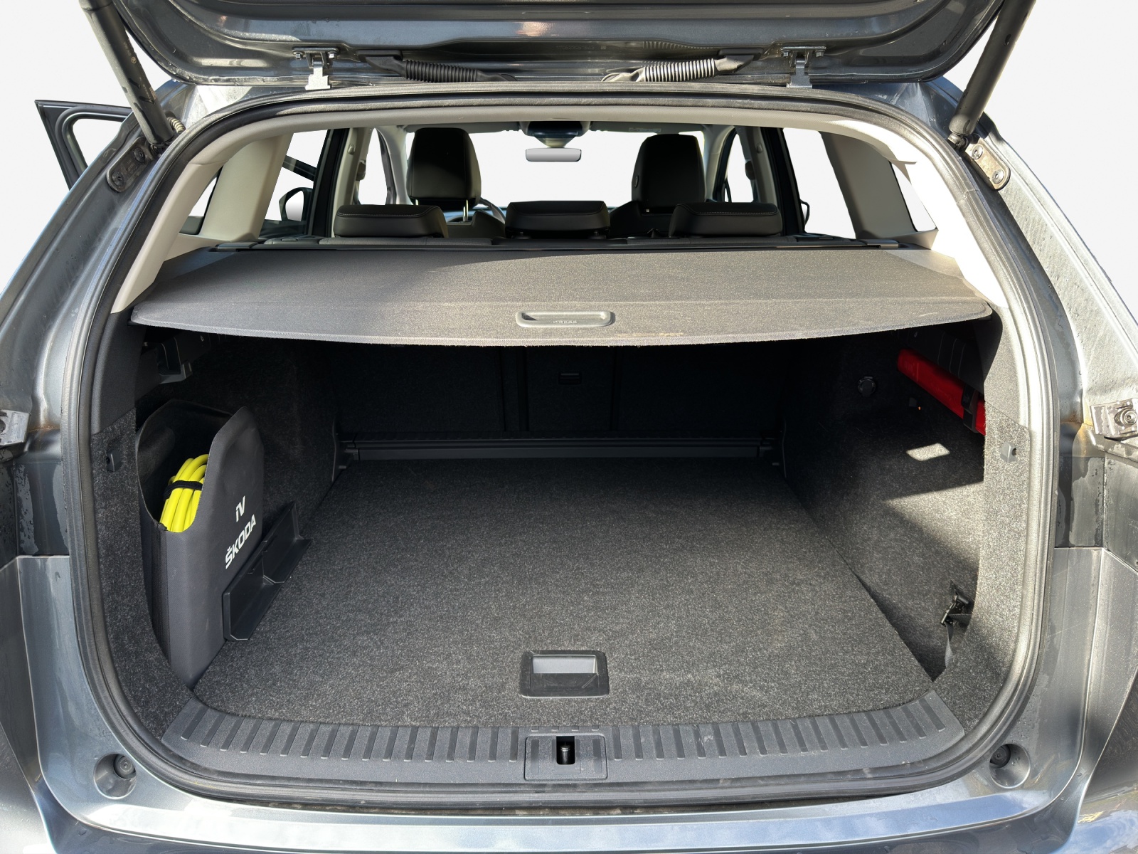 SKODA Enyaq iV 60-image-13