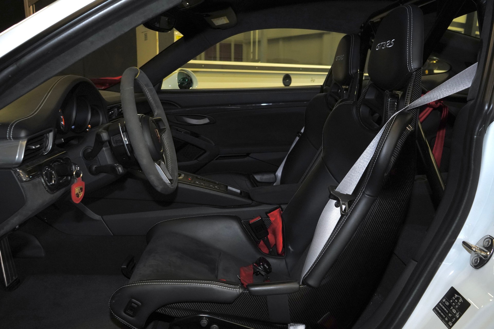 PORSCHE 911 GT3 RS PDK-image-5