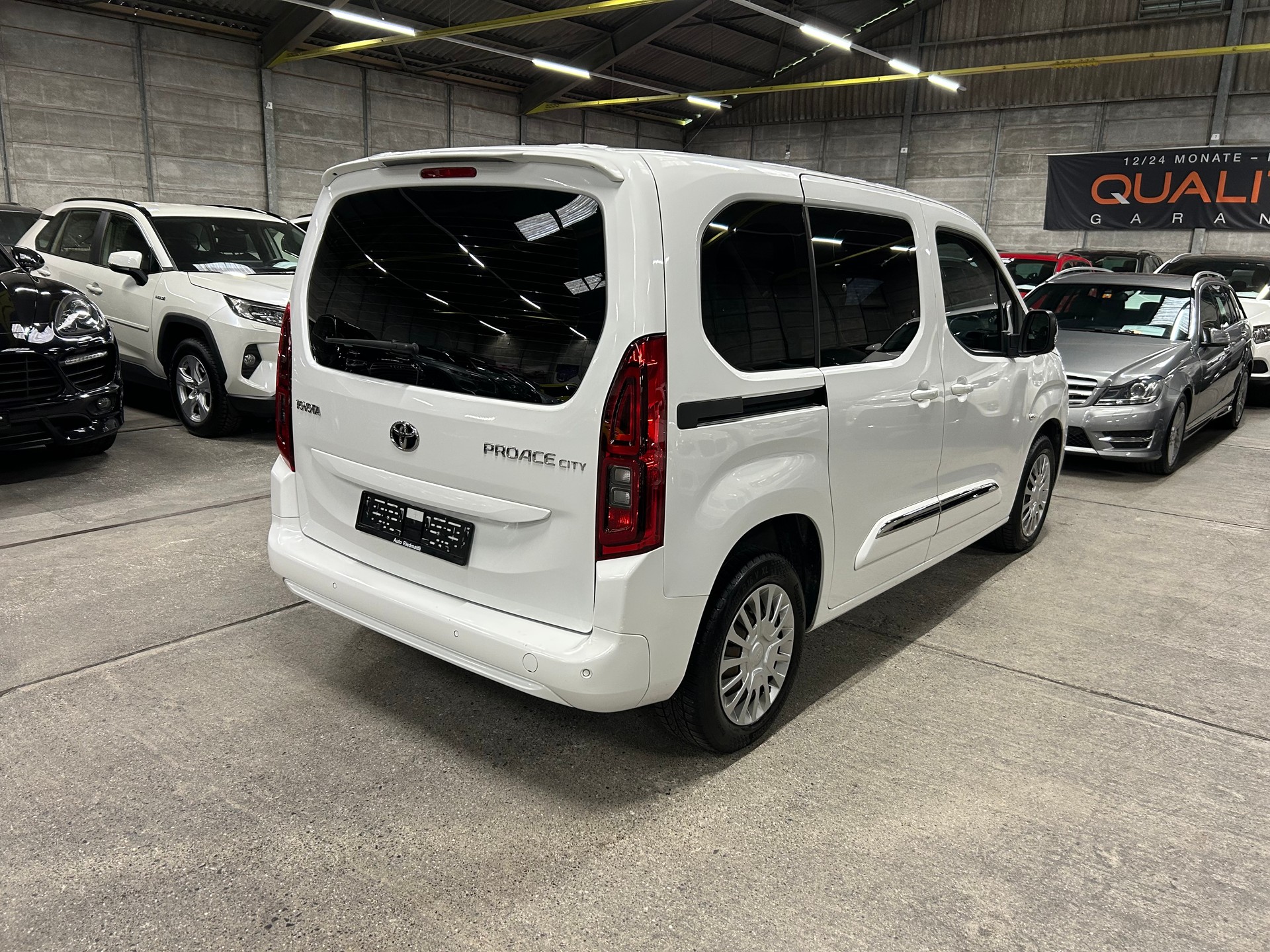 TOYOTA Proace City Verso 1.5 Combi Medium-image-3