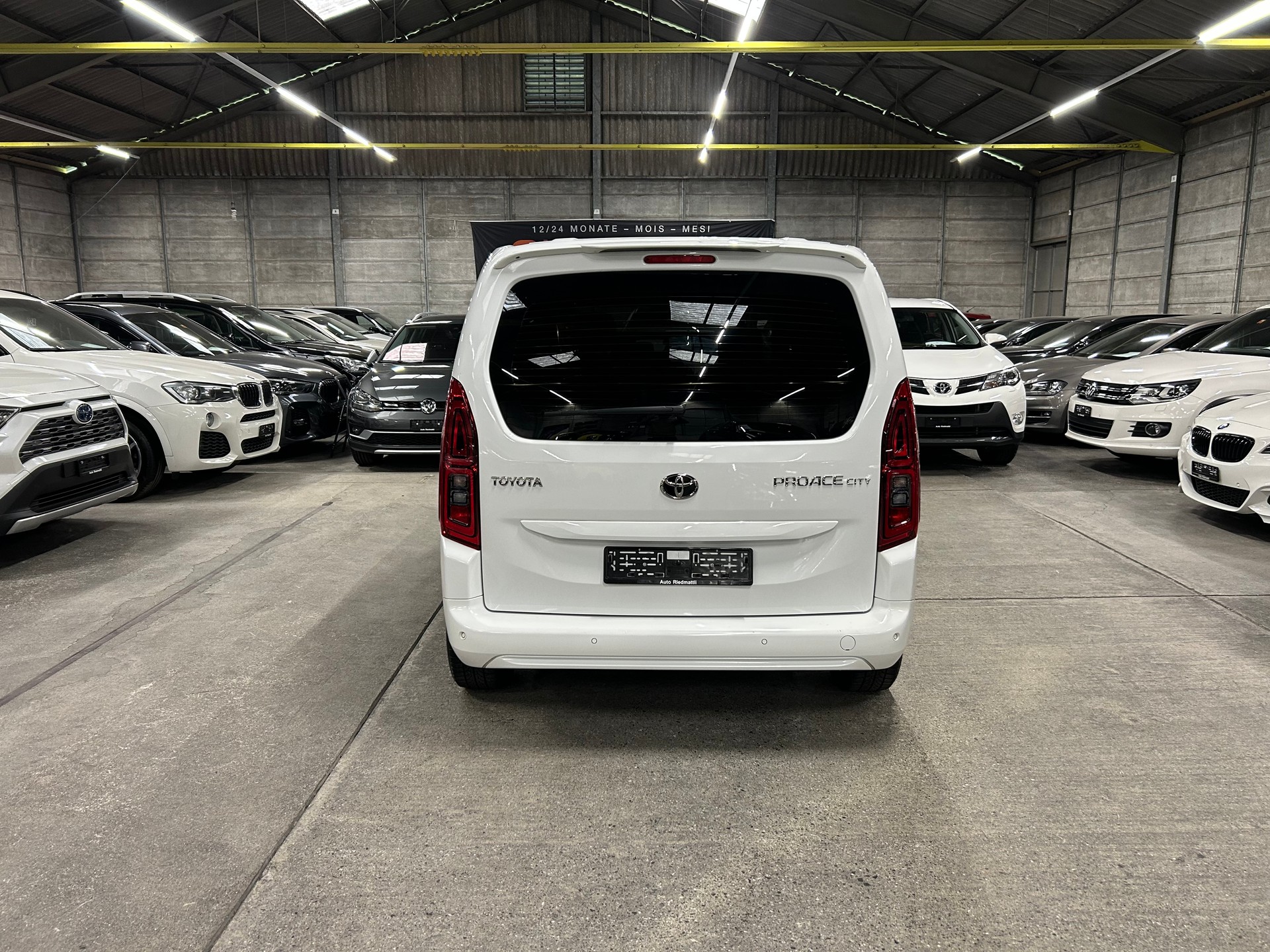 TOYOTA Proace City Verso 1.5 Combi Medium-image-4
