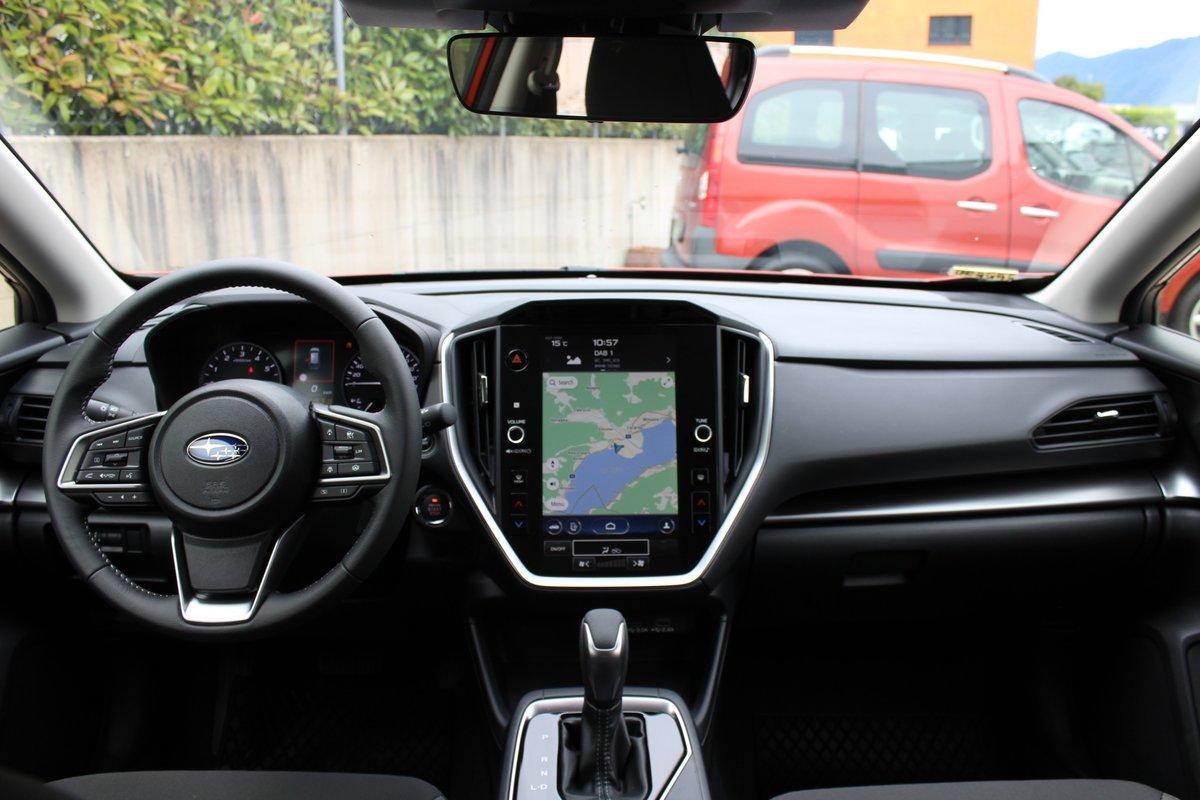 SUBARU Impreza 2.0i e-Boxer Swiss Plus-image-13