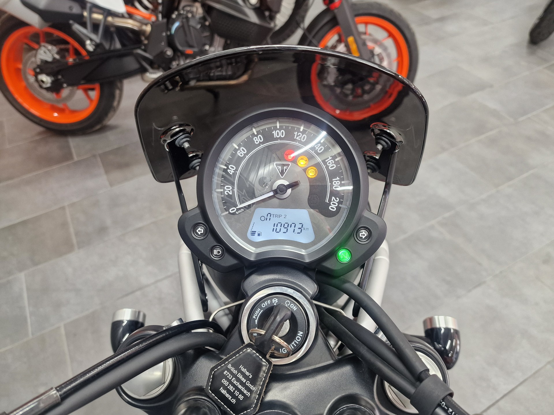TRIUMPH Street Scrambler 900-image-4