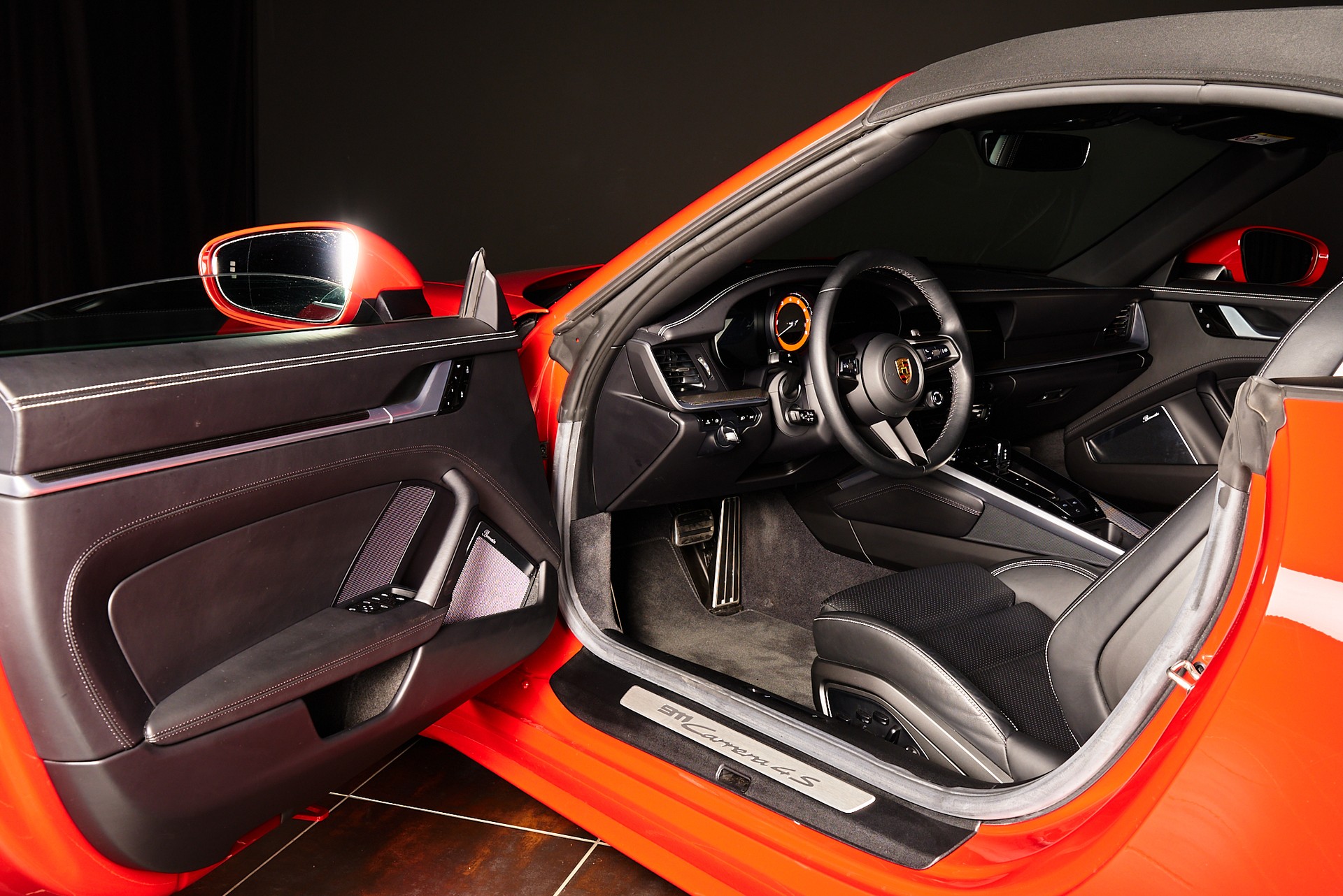 PORSCHE 911 Carrera 4S Cabriolet PDK-image-9