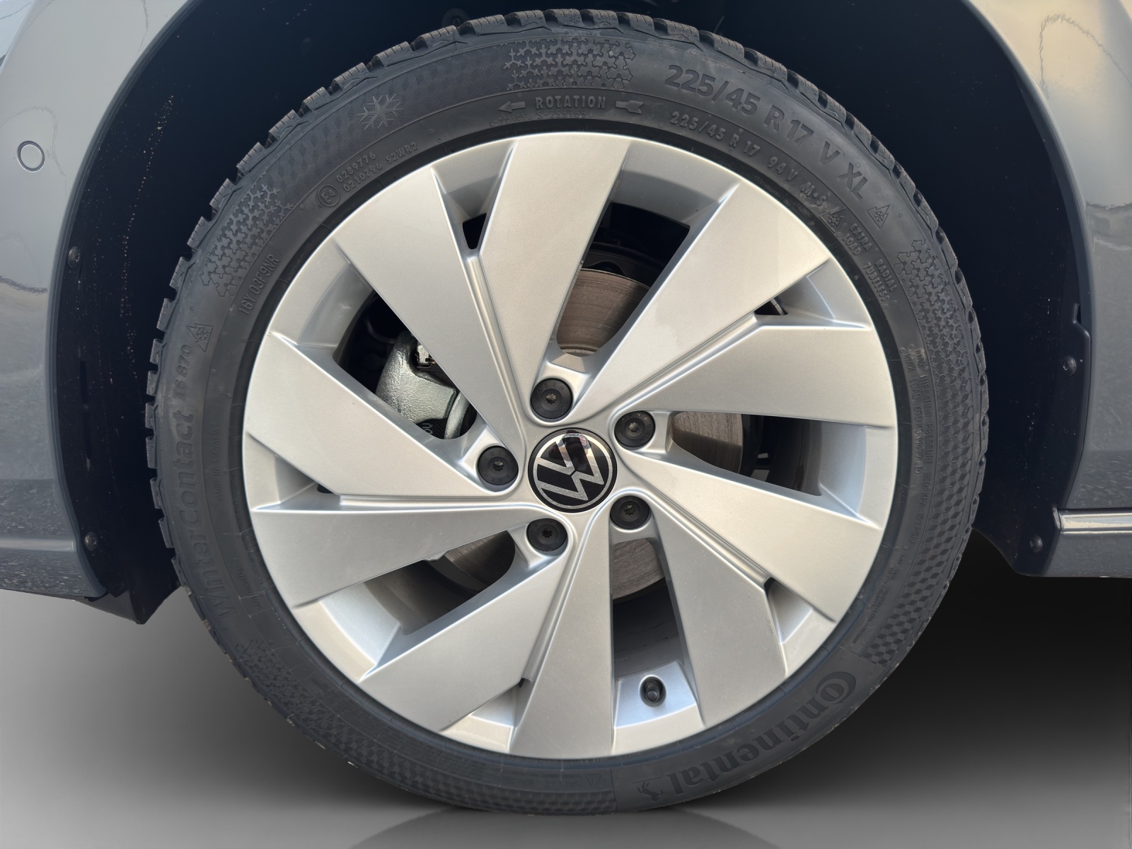 VW Golf 1.5 e TSI mHEV United DSG-image-13