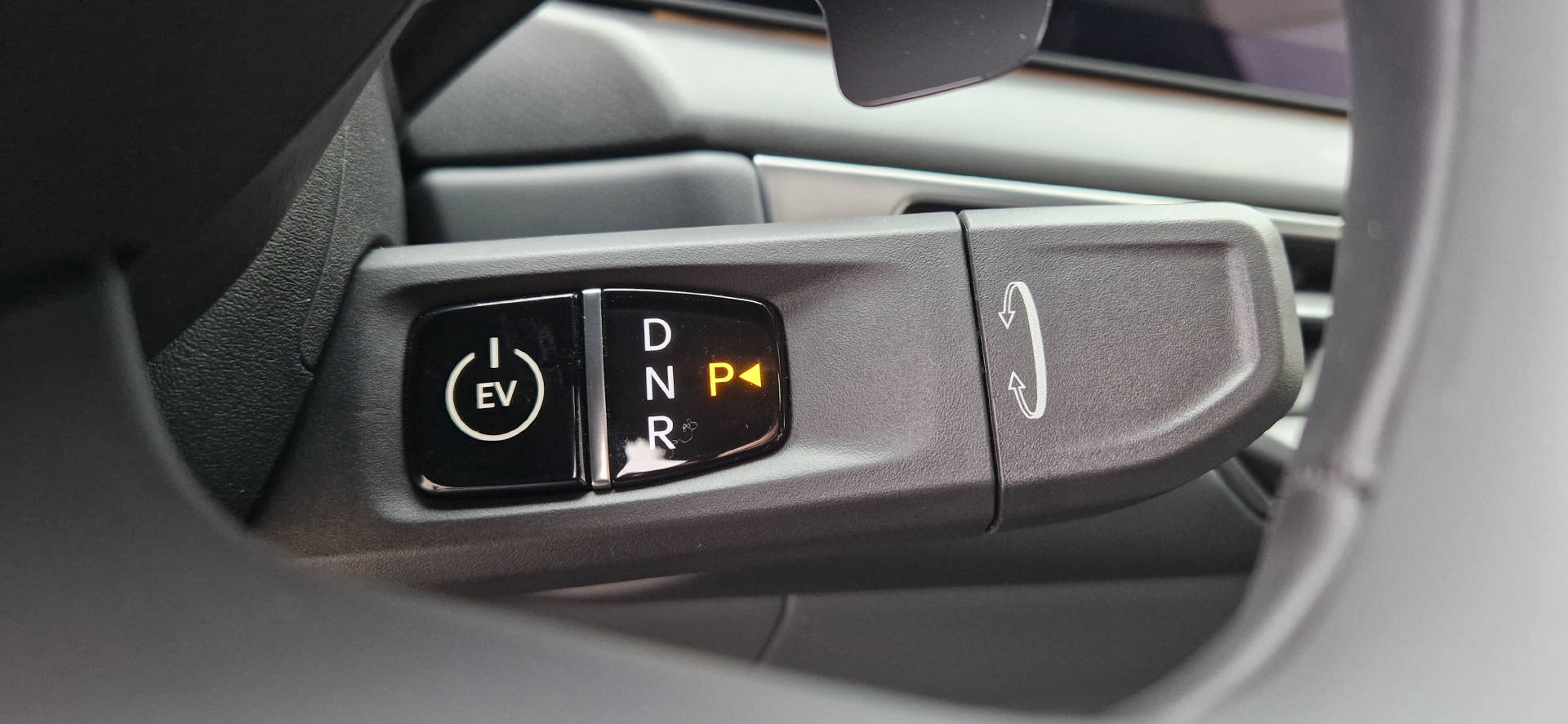 KIA EV9 99.8 kWh GT-Line 7P 4x4-image-8