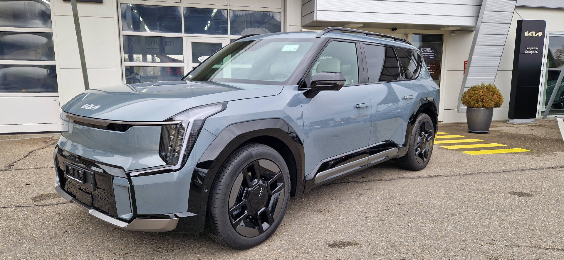 KIA EV9 99.8 kWh GT-Line 7P 4x4-image-2