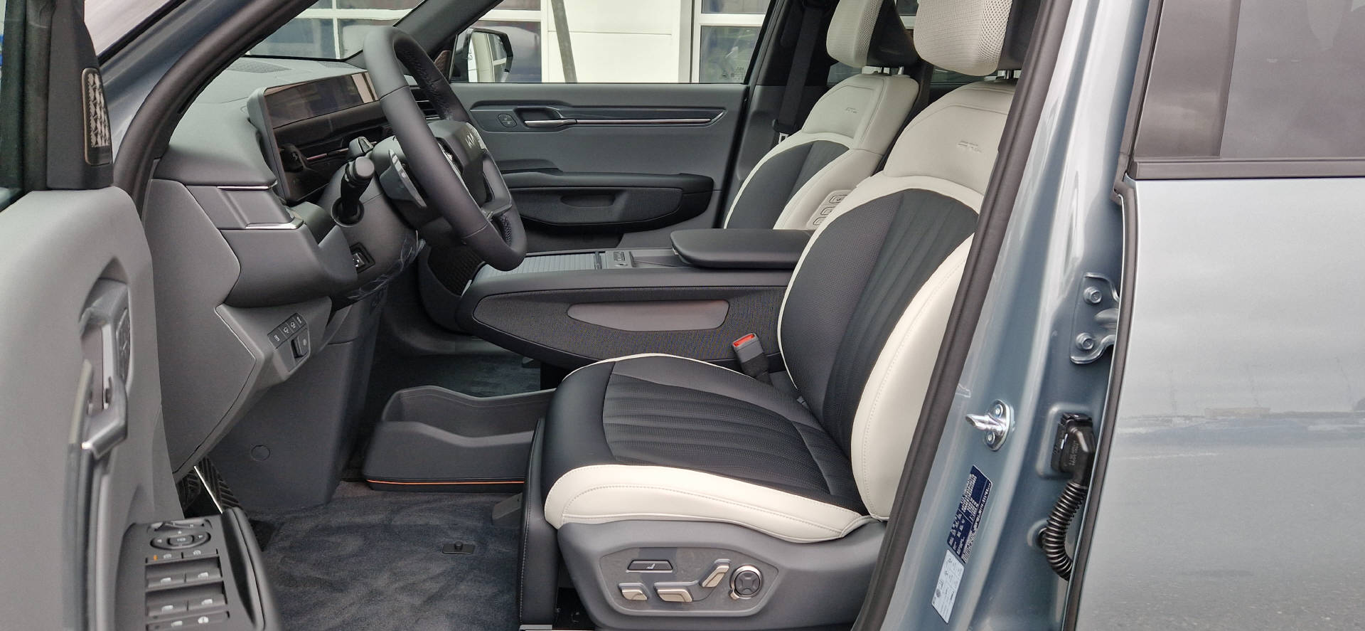 KIA EV9 99.8 kWh GT-Line 7P 4x4-image-4