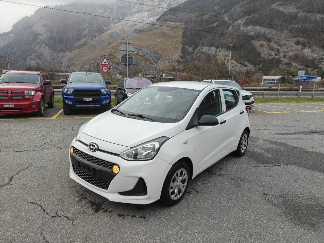 HYUNDAI i10 1.0 Pica-image-0