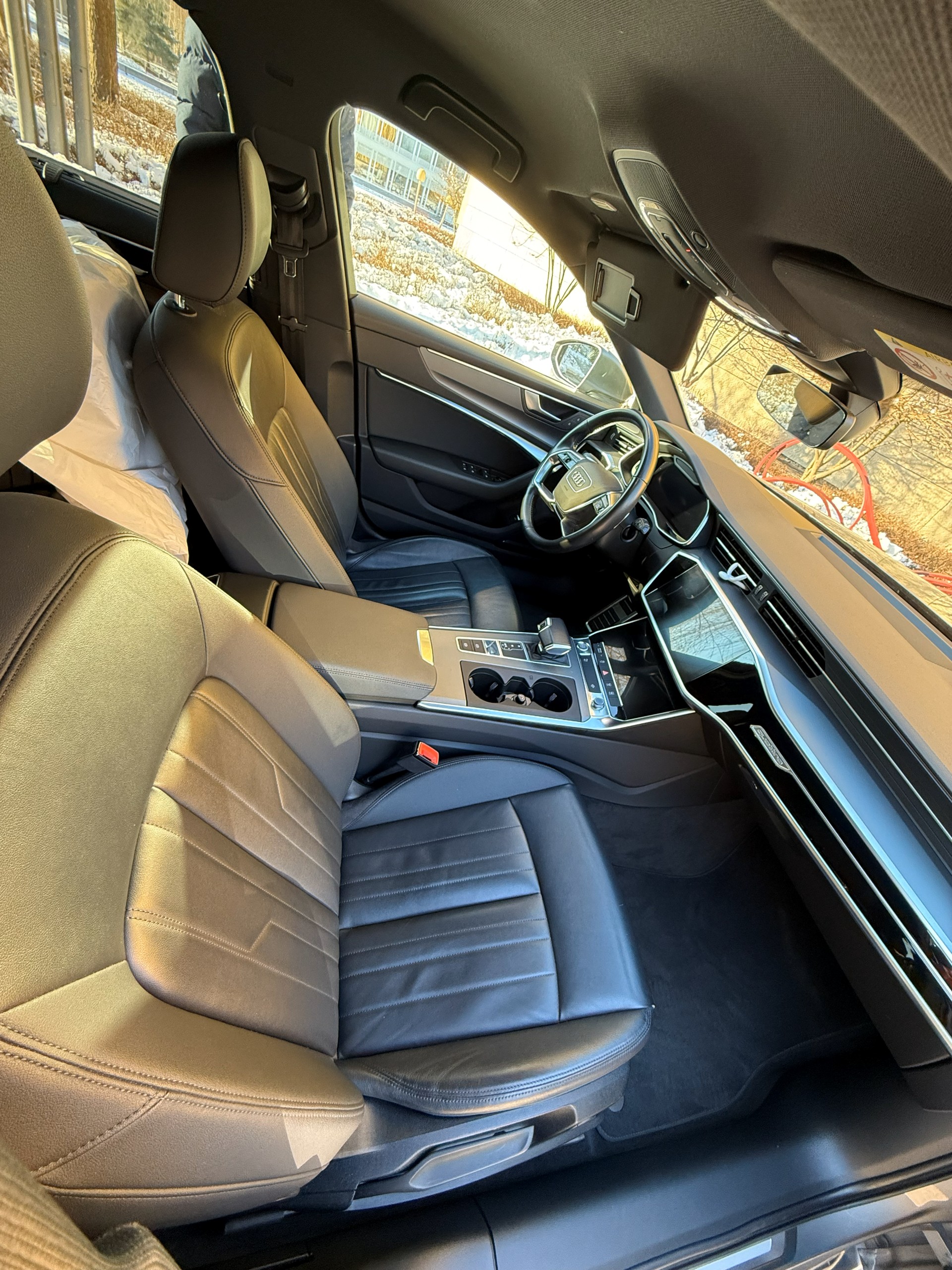 AUDI A6 Avant 45 TDI quattro tiptronic-image-10